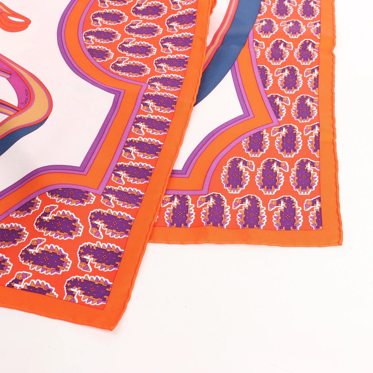 Hermès Hermès Carré 90 "LES ROUES DE PHAETON" Silk handkerchief in Orange Divers