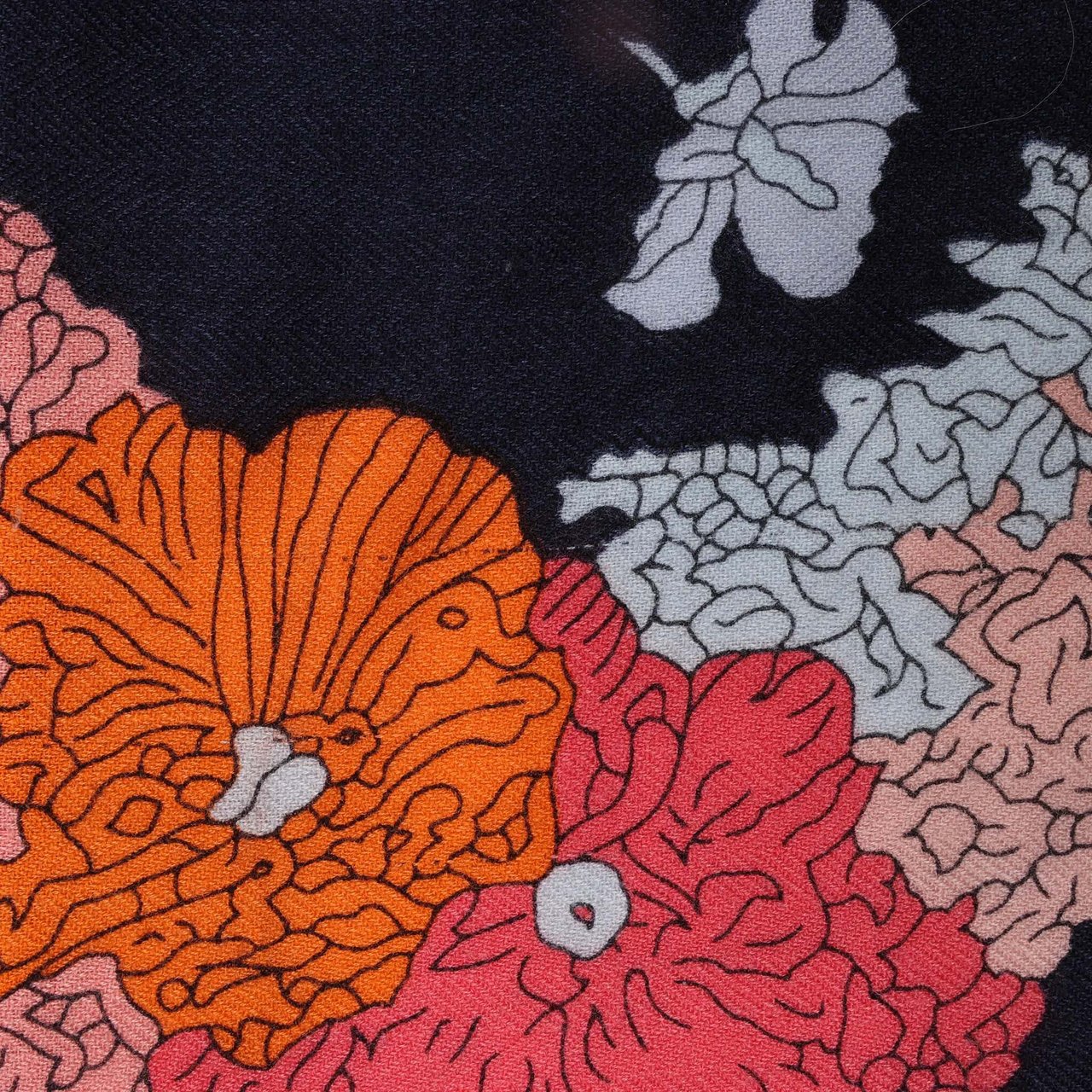 Hermès Hermès Carré Géant "Robe Legere" Cashmere x Silk handkerchief in Navy Blue Divers