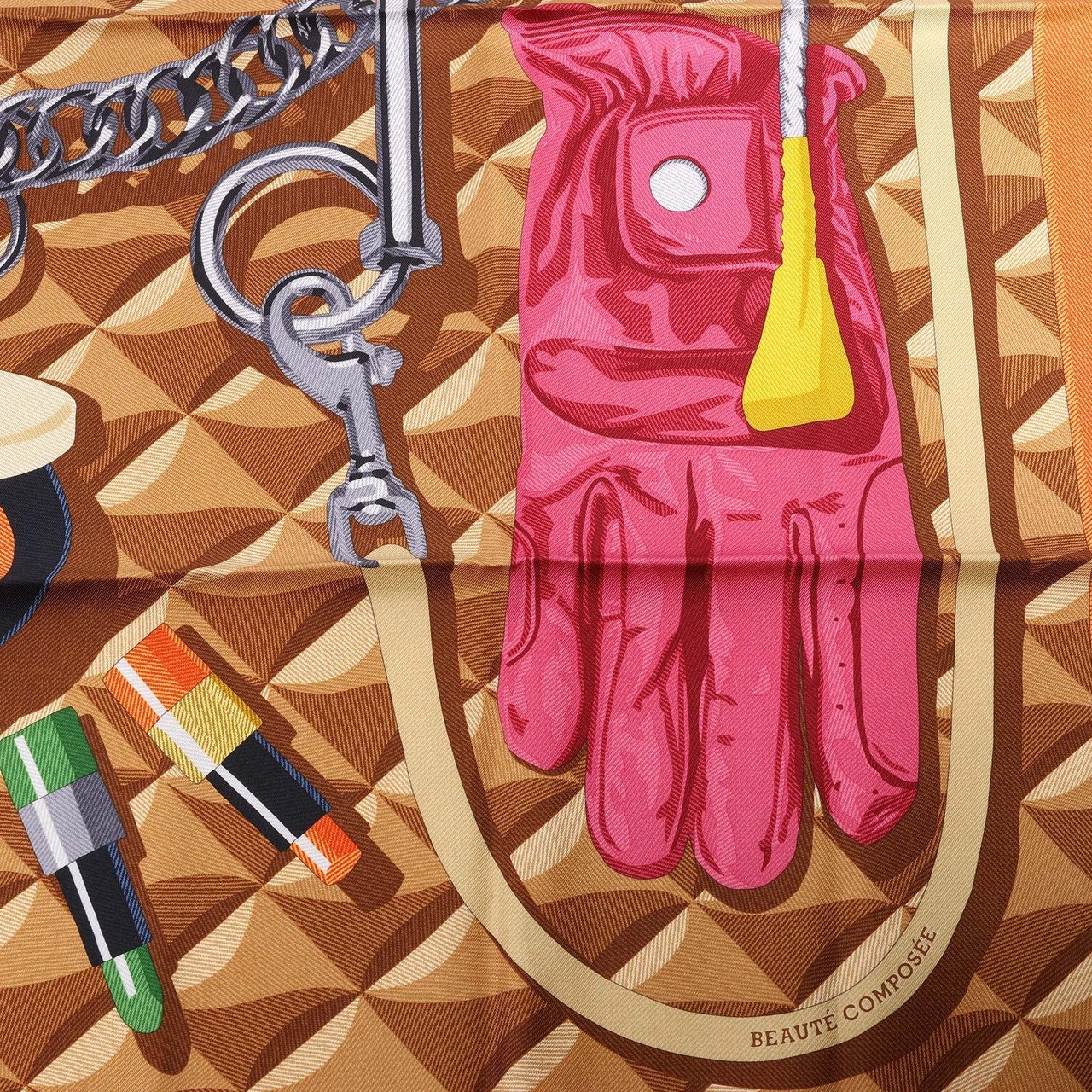 Hermès Hermès Carré 90 "BEAUTE COMPOSEE" Silk handkerchief in Orange Oranje