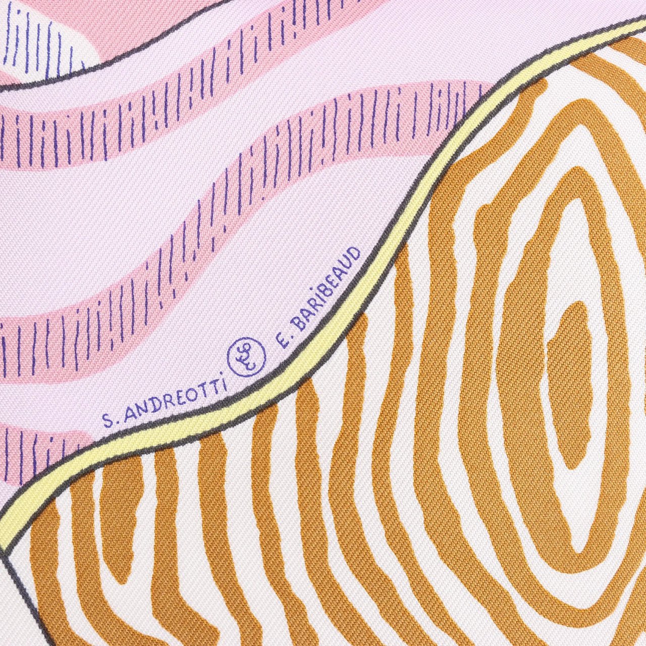 Hermès Hermès Carré 90 "Le Premier Chant" Silk handkerchief in Pink Divers