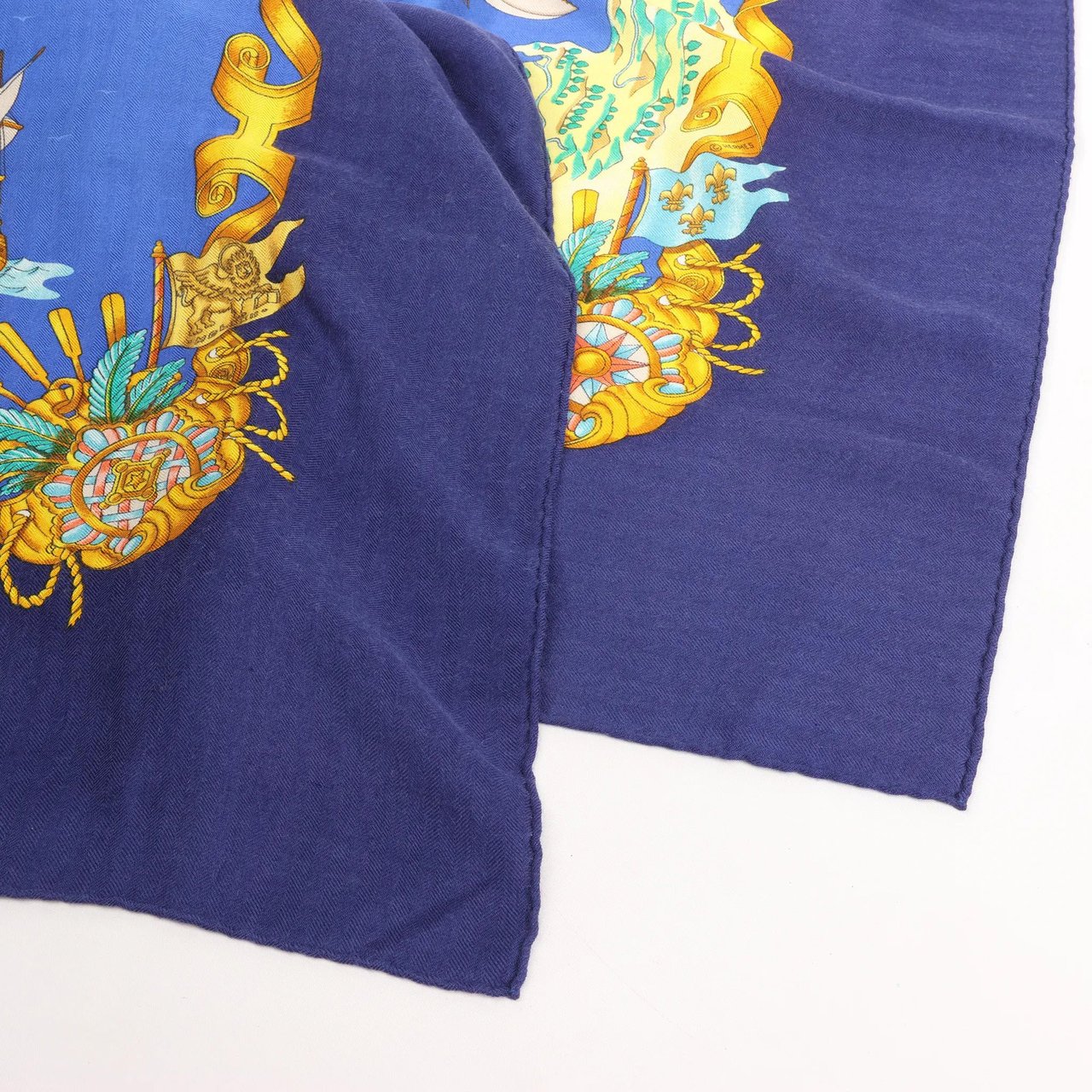 Hermès Hermès Carré Géant "VOILES DE LUMIERE" Cashmere x Silk scarf in Navy Blue Navy