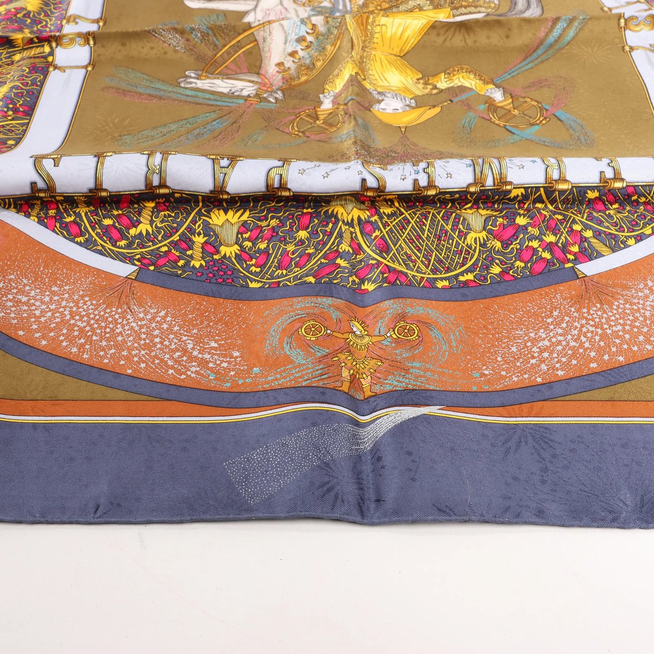 Hermès Hermès Carré 90 "FEUX D’ARTIFICE" Silk handkerchief in Navy Blue x Brown Blauw