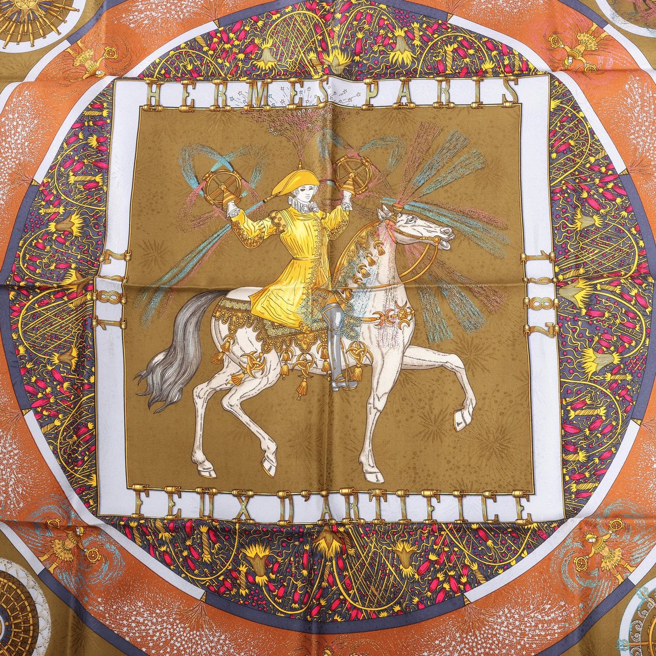 Hermès Hermès Carré 90 "FEUX D’ARTIFICE" Silk handkerchief in Navy Blue x Brown Blauw