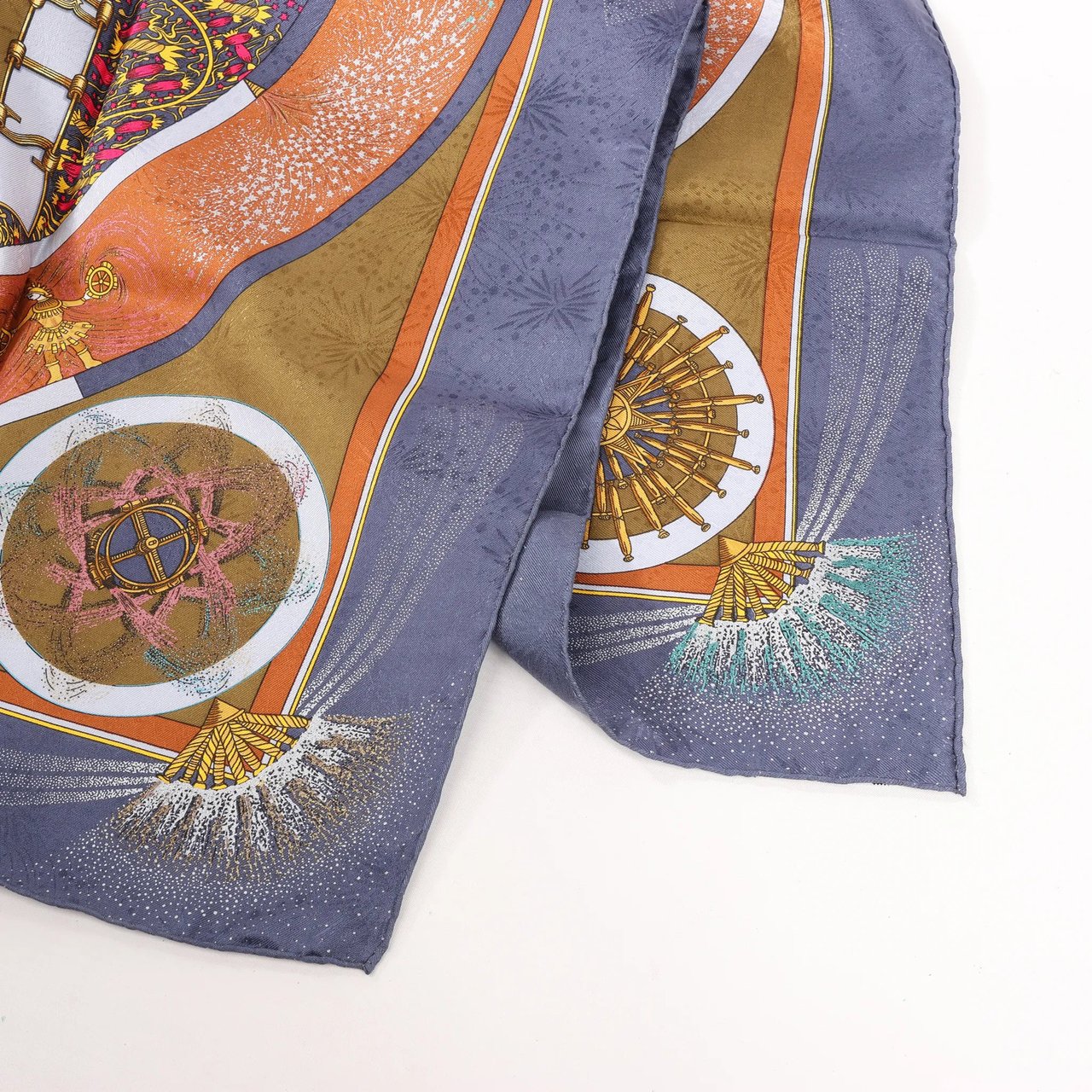 Hermès Hermès Carré 90 "FEUX D’ARTIFICE" Silk handkerchief in Navy Blue x Brown Blauw