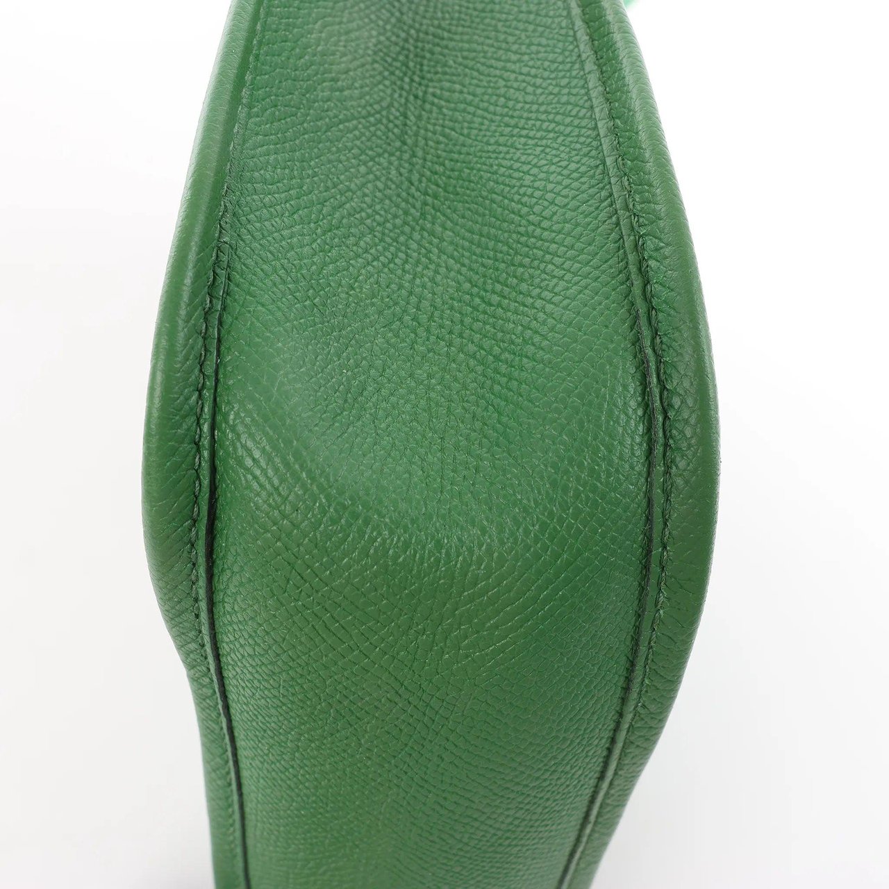 Hermès Hermes Evelyn 1 PM Epsom Leather Shoulder Bag in Green, □N Divers