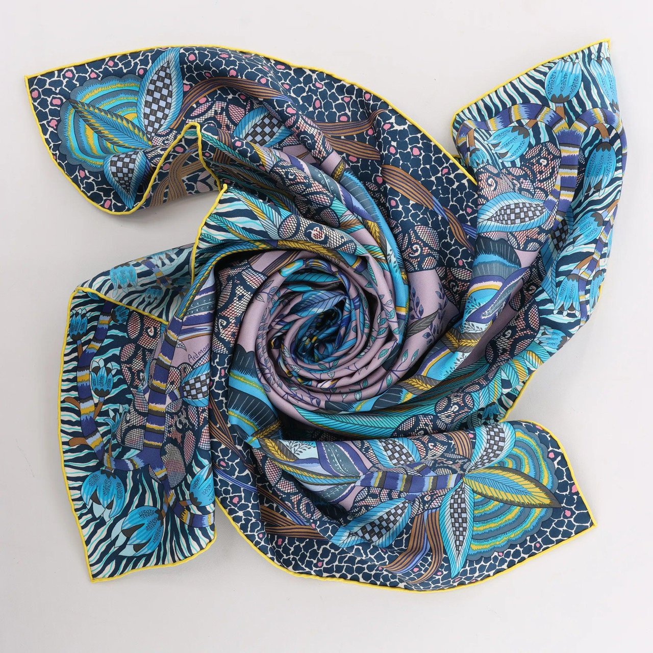 Hermès Hermès Carré 90 "FLOWERS OF SOUTH AFRICA" Silk handkerchief in Purple x Blue Blauw