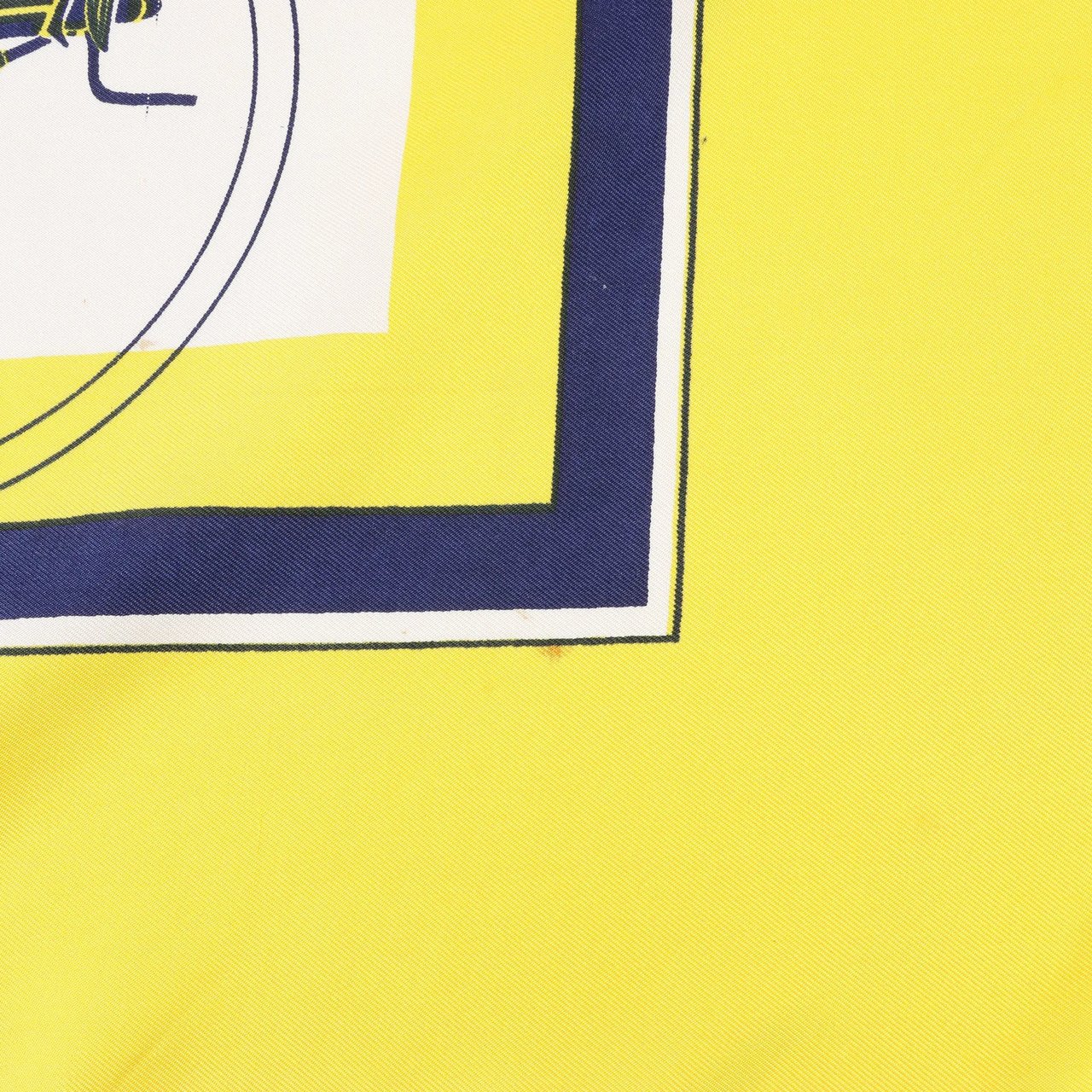 Hermès Hermès Carré 90 "ATTELAGE EN ARBALETE" Silk handkerchief in Yellow Divers