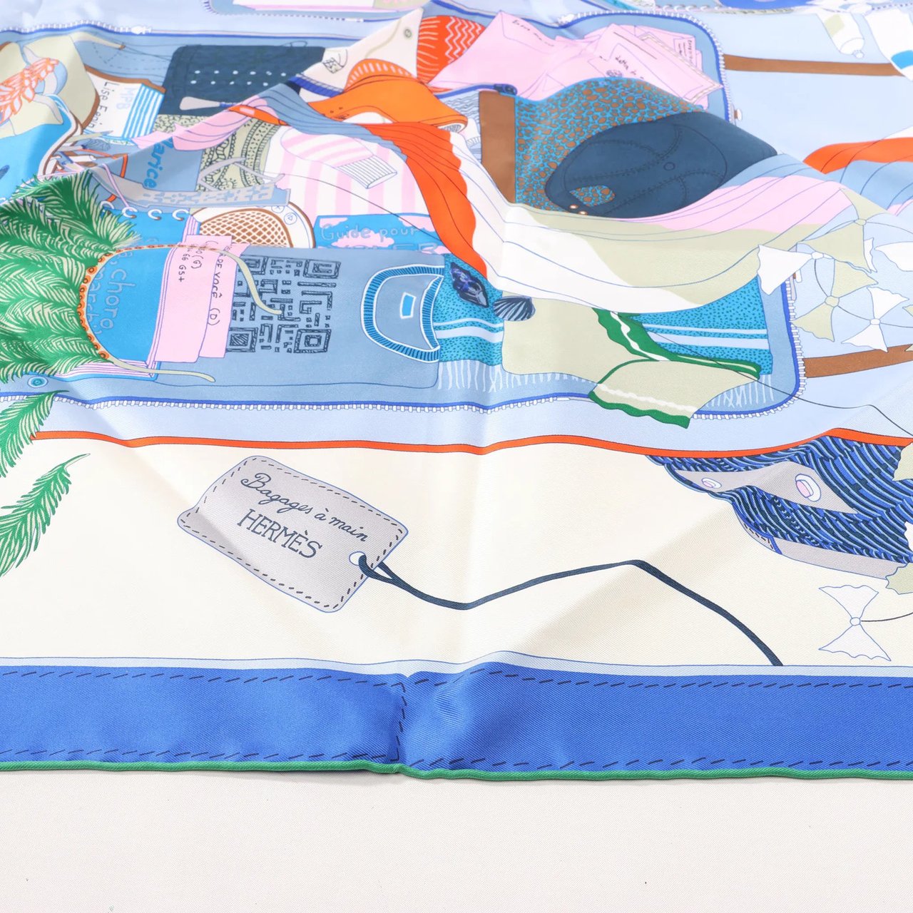 Hermès Hermès Carré 90 "BAGAGE A MAIN" Silk handkerchief in Blue Divers