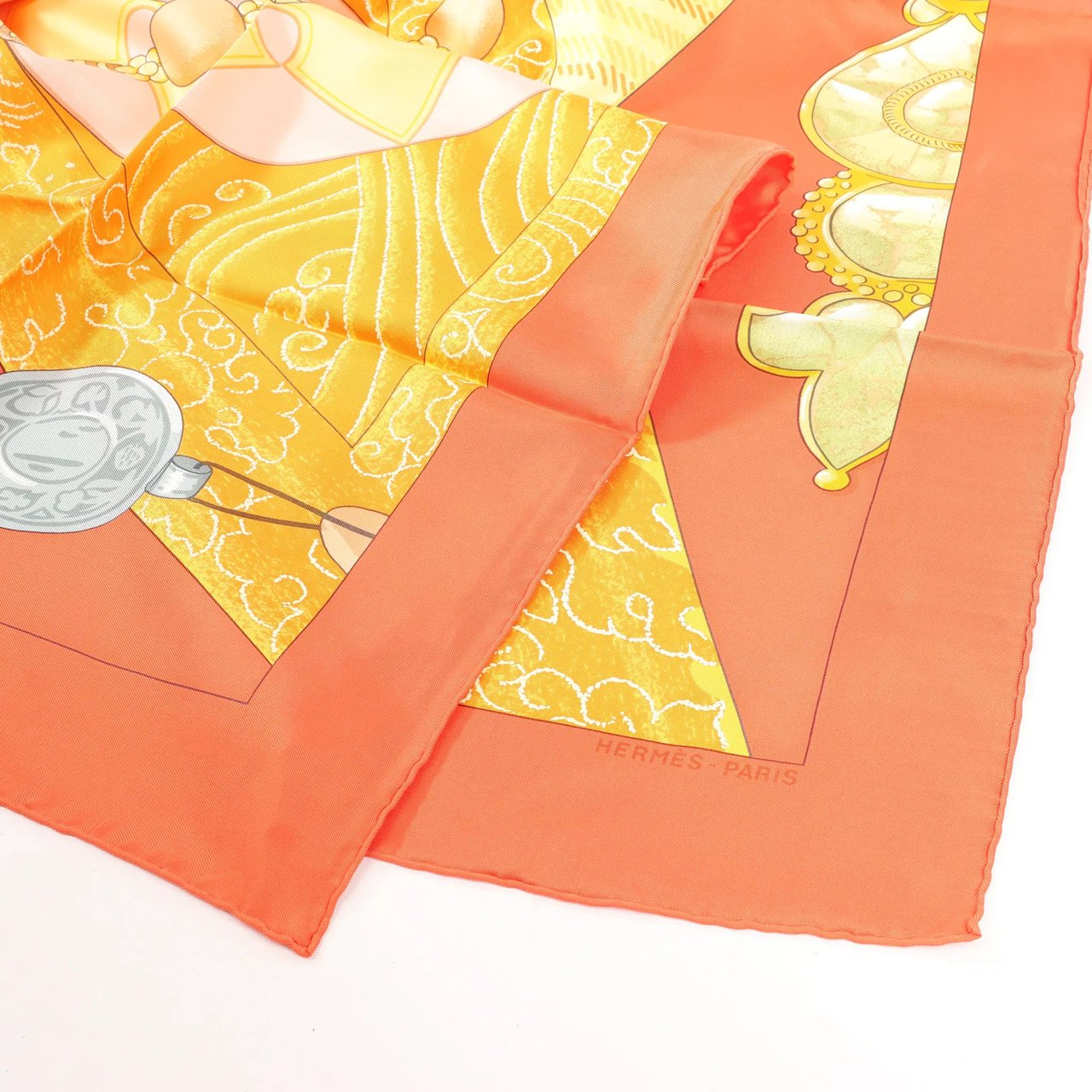 Hermès Hermès Carré 90 "TIBET" Silk handkerchief in Orange Oranje