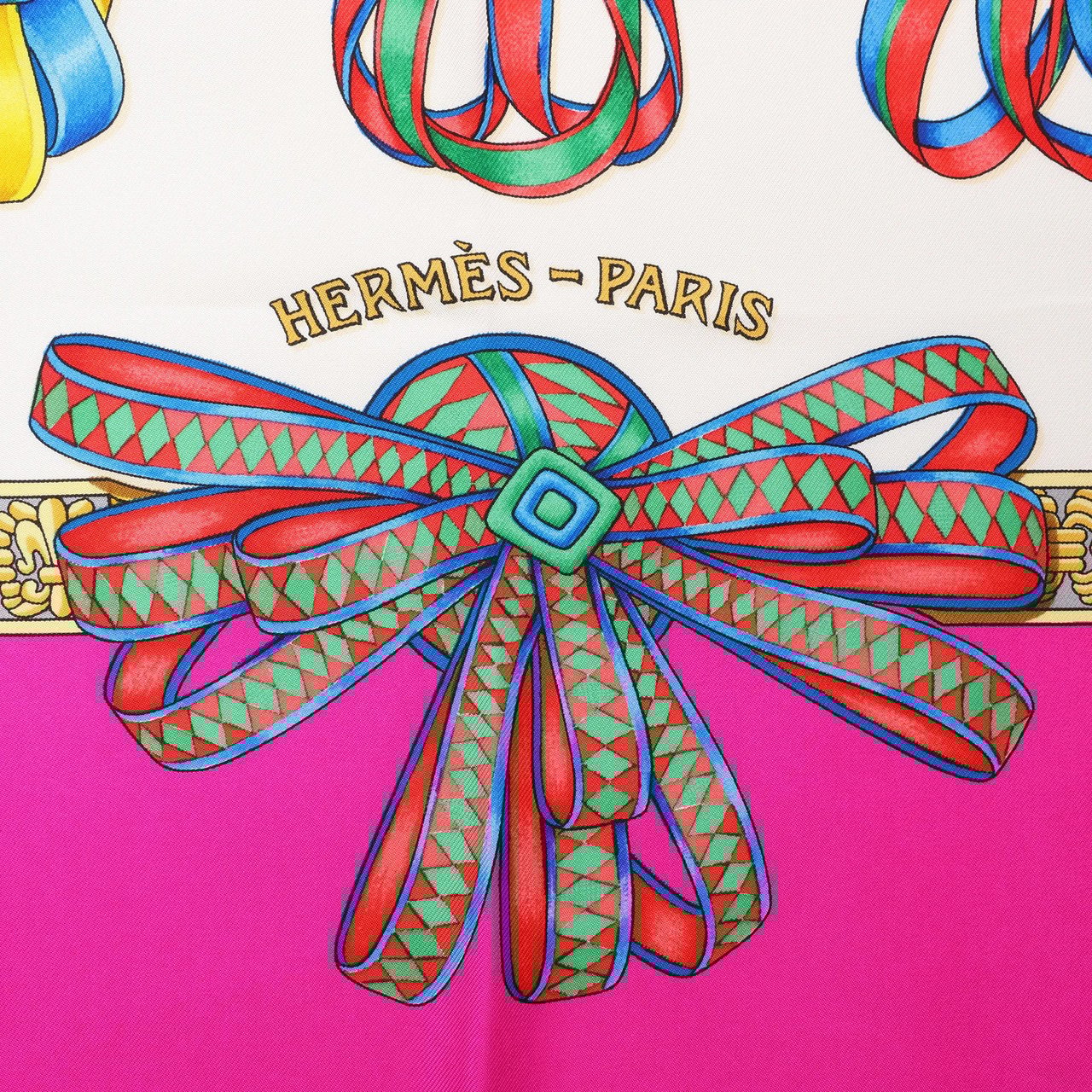 Hermès Hermès Carré 90 "LES RUBANS DU CHEVAL" Silk handkerchief in Pink Divers
