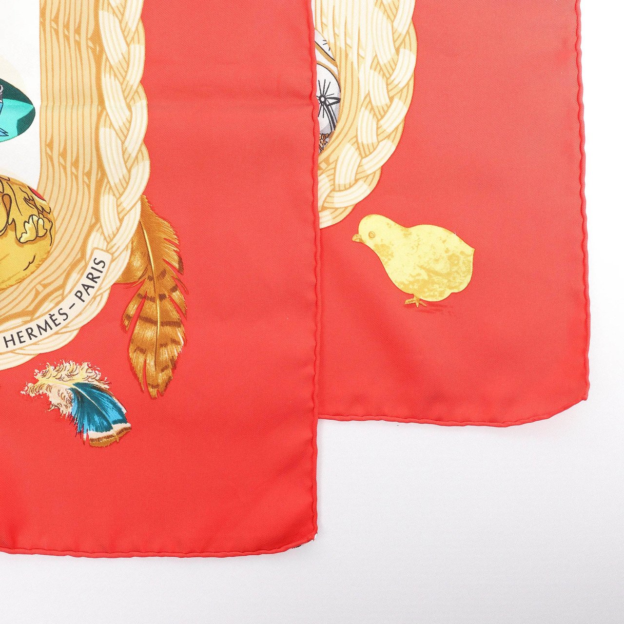 Hermès Hermès Carré 90 "Couvee d'Hermes" Silk handkerchief in Red Divers