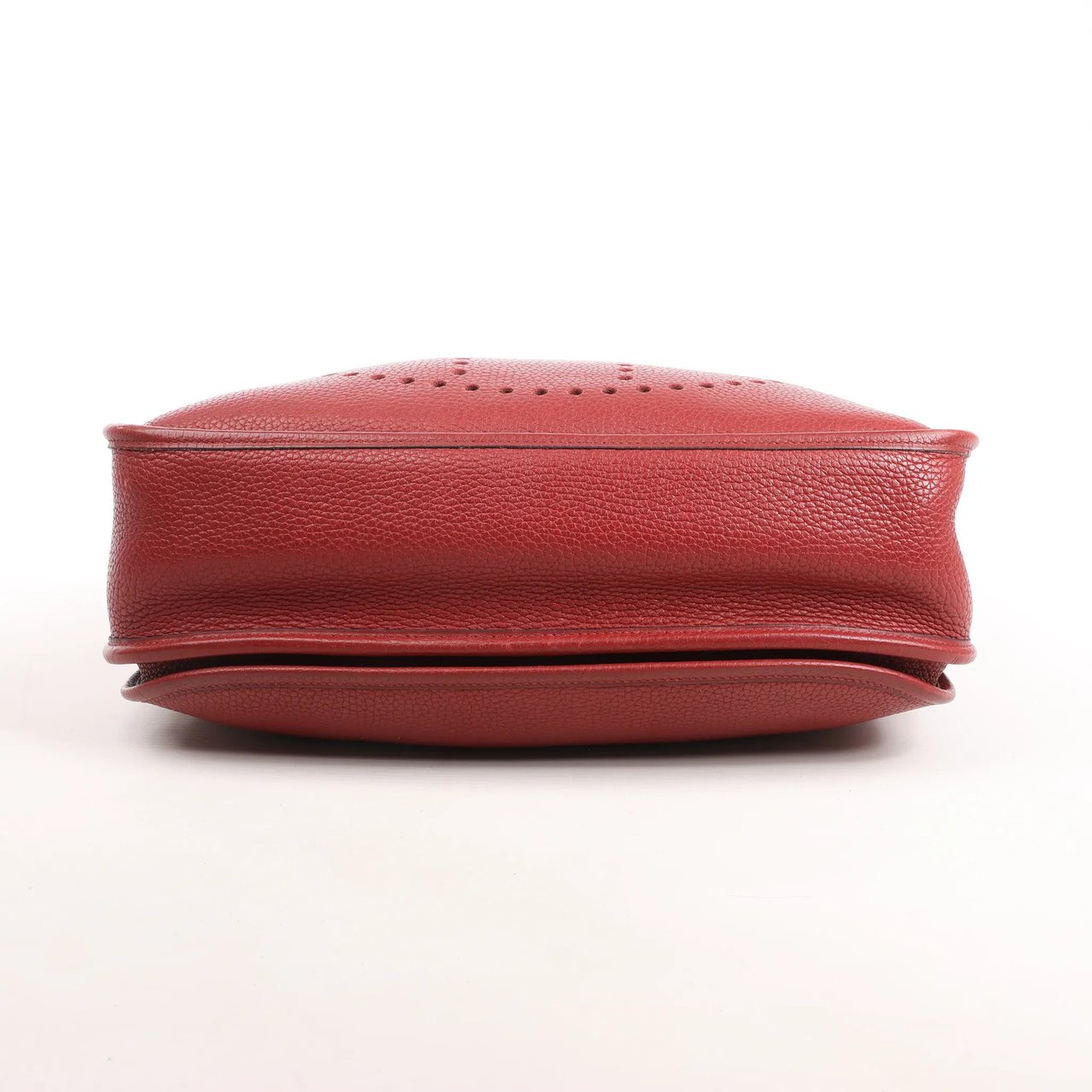 Hermès Hermes Evelyn 2 33 GM Taurillon Clemence in Rouge □H: 2004 Rood