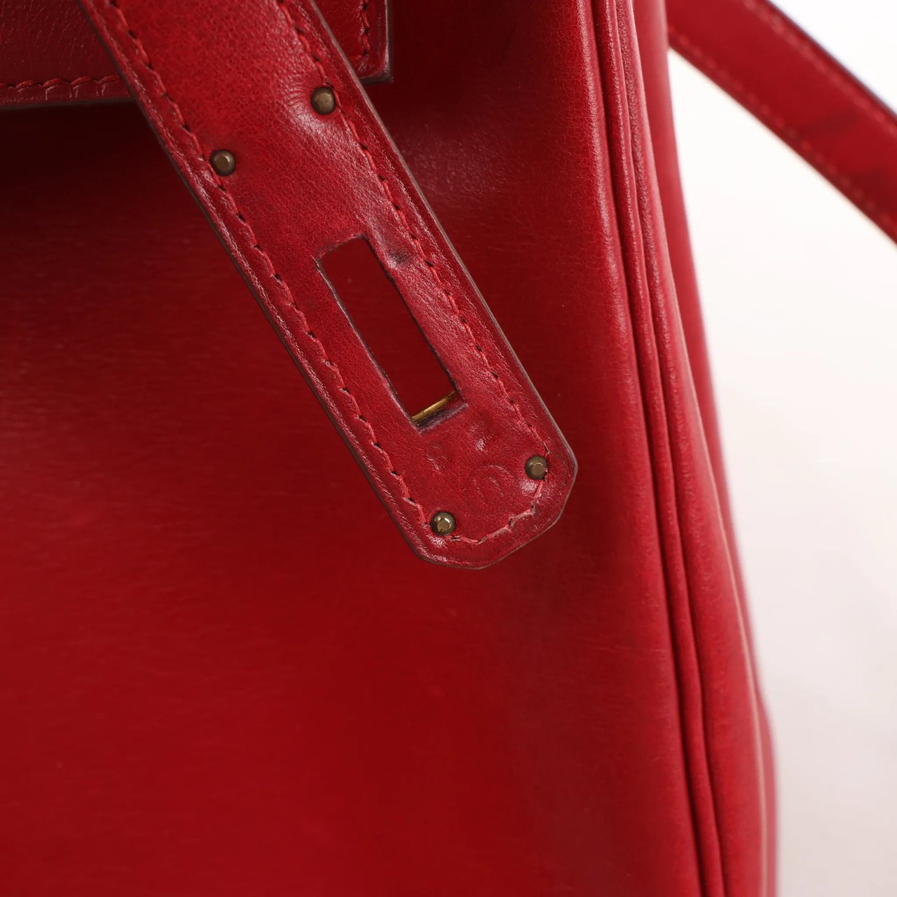 Hermès HERMÈS Kelly 28 Le Tournay Box Leather 2Way Handbag in Rouge ○U:1991 Rood