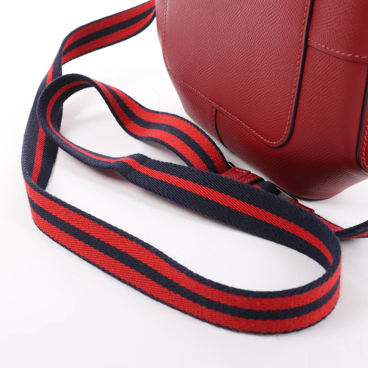 Hermès HERMES Octagon Veau Epsom Crossbody Bag in Rouge Grenat X: 2016 Rood