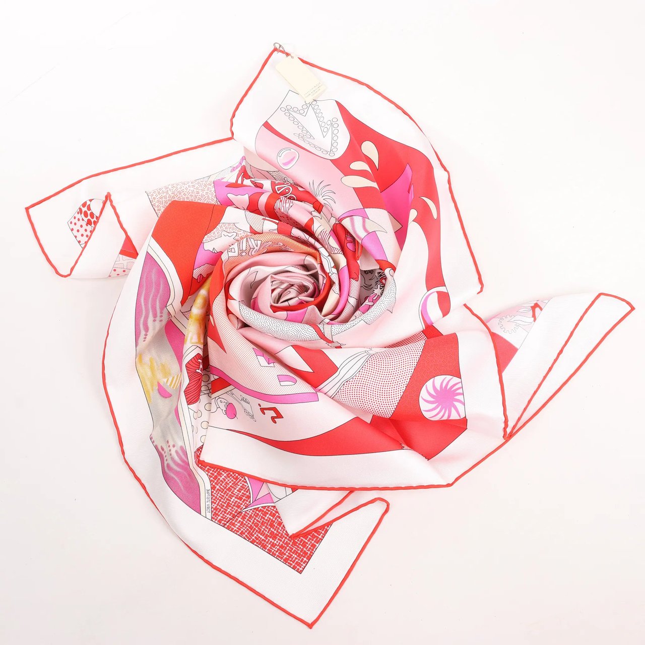 Hermès Carré 90 "CA DECOIFFE" Silk handkerchief in Pink Divers