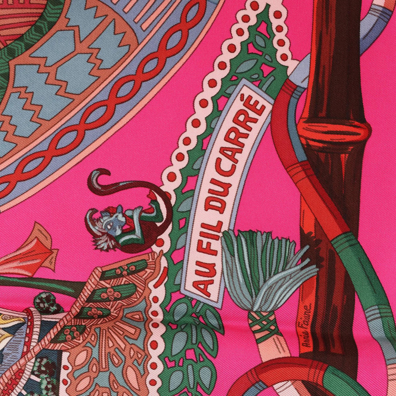 Hermès Hermès Carré 90 " AU FIL DU CARRE" Silk handkerchief in Pink Roze