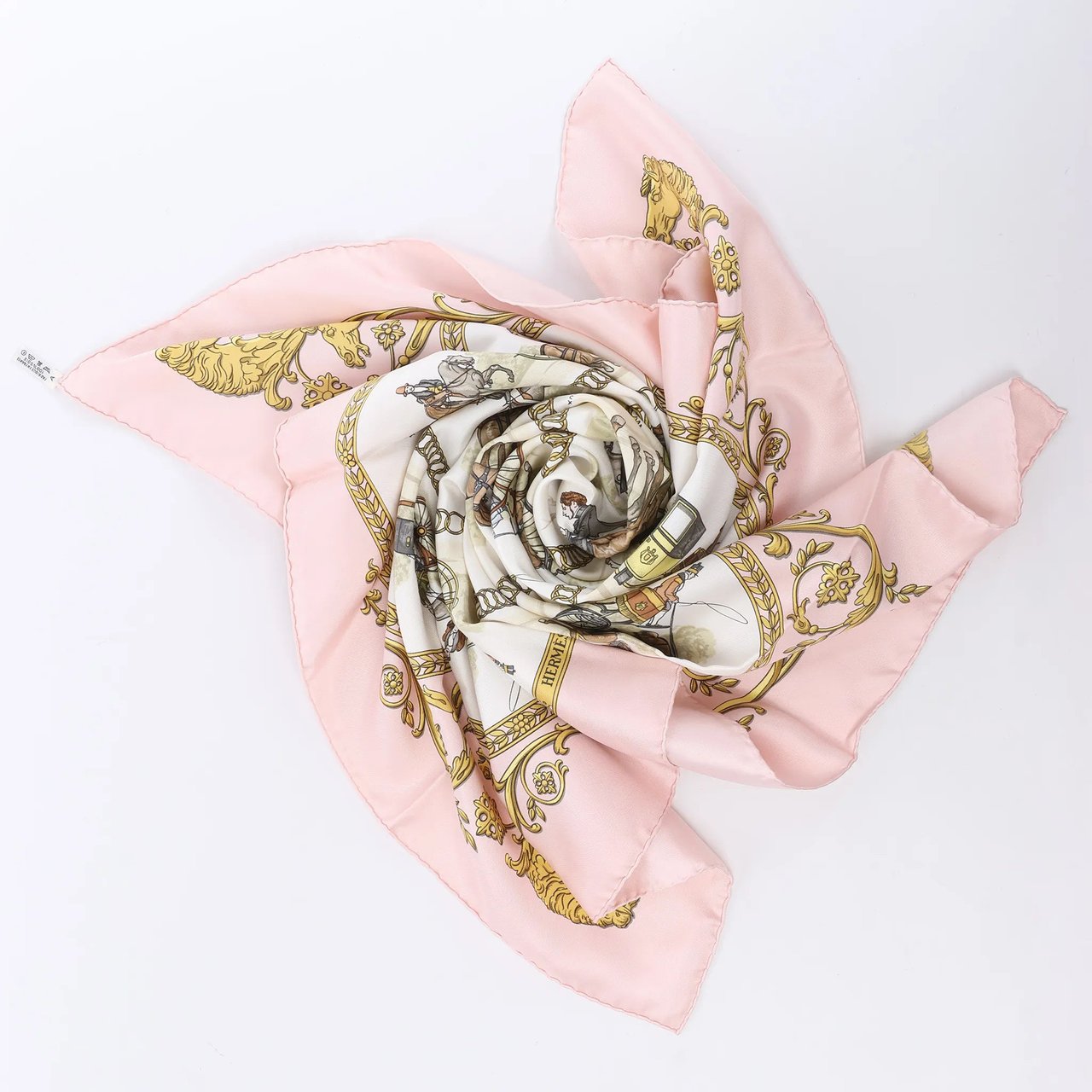 Hermès Hermès Carré 90 "LA PROMENADE DE LONGCHAMPS" Silk handkerchief in Pink Roze