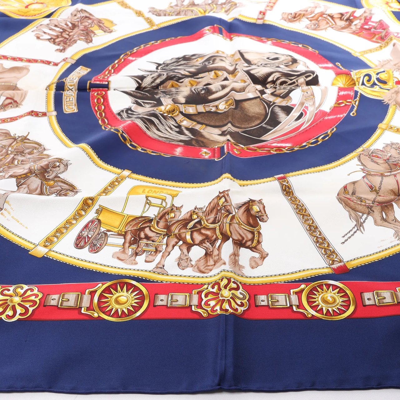 Hermès Hermès Carré 90 "CHEVAUX DE TRAIT" Silk handkerchief in Navy Blue Navy