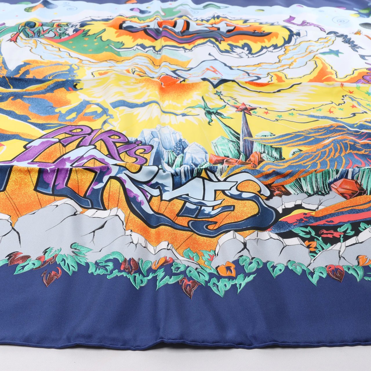 Hermès Hermès Carré 90 "THE ALFEE AUBE" Silk handkerchief in Navy Blue Navy