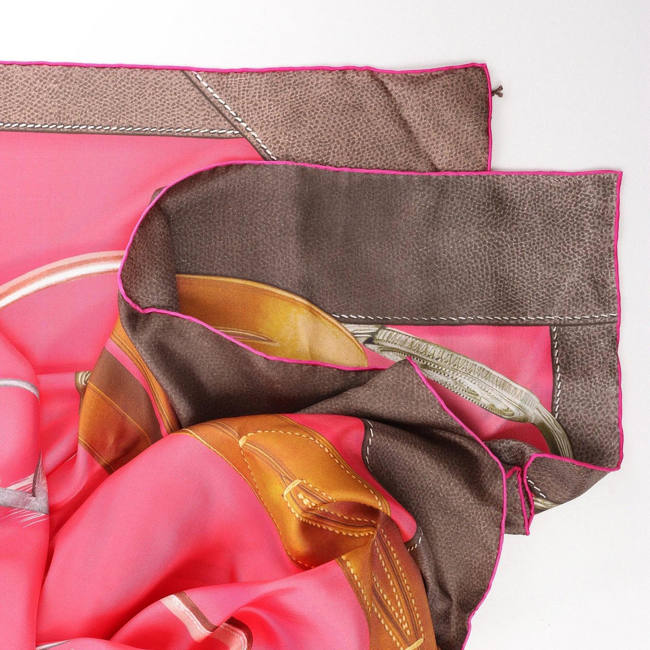 Hermès Hermès Carré 140 "Projets Carres au Crayon" Silk handkerchief in Pink Divers