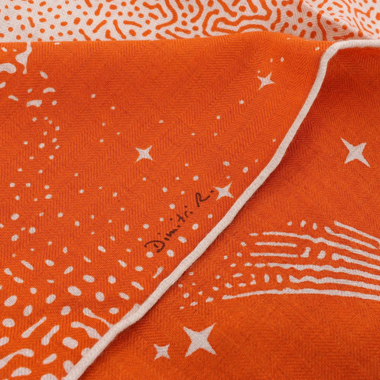 Hermès Hermès Carré 140 "CLAIR DE LUNE" Cashmere x Silk handkerchief in Orange Oranje