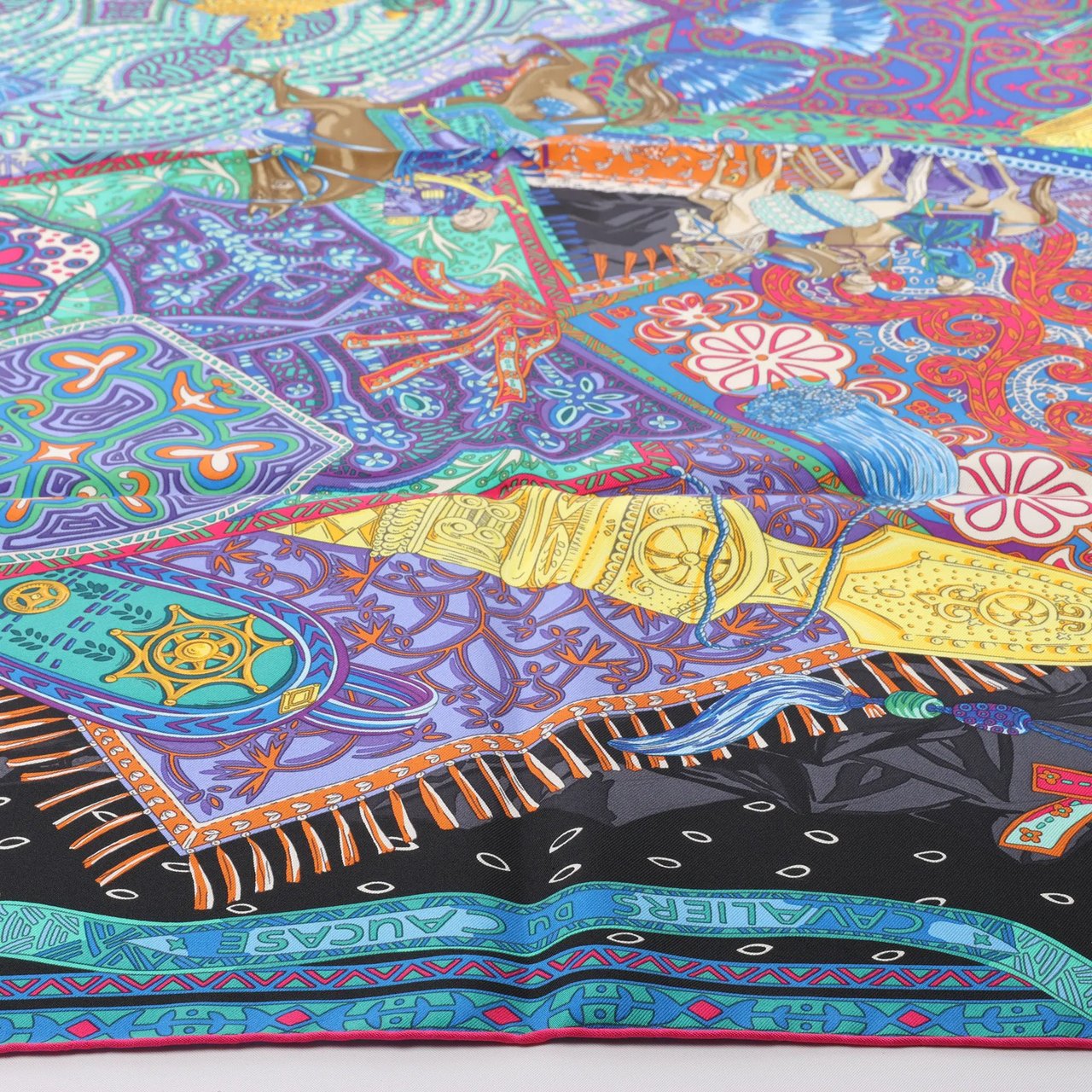 Hermès Hermès Carré 90 "CAVALIERS DU CAUCAS" Silk handkerchief in Blue Blauw