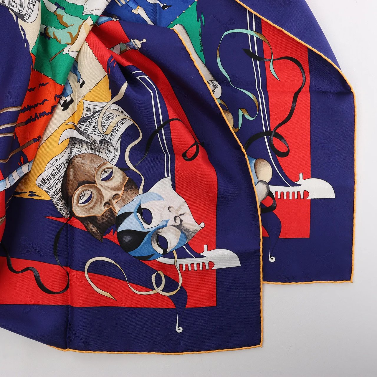 Hermès Hermès Carré 90 "LE CARNAVAL DE VENISE" Silk handkerchief in Navy Blue x Red Divers