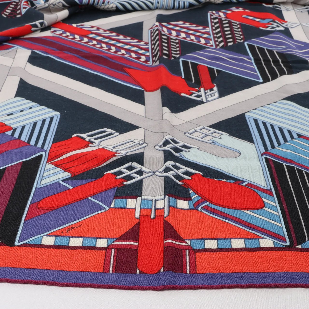 Hermès Hermès Carré Géant "SANGLES EN ZIGZAG" Cashmere x Silk scarf in Blue x Red Divers