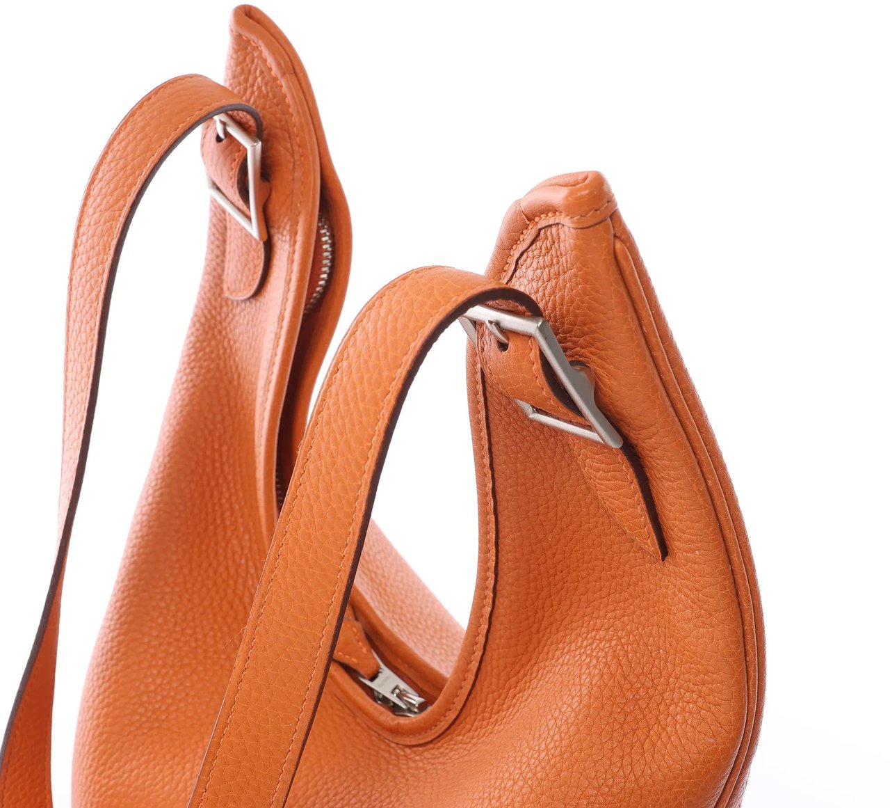 Hermès HERMES Massai PM Taurillon Clemence Leather Shoulder Bag in Orange □J: 2006 Oranje