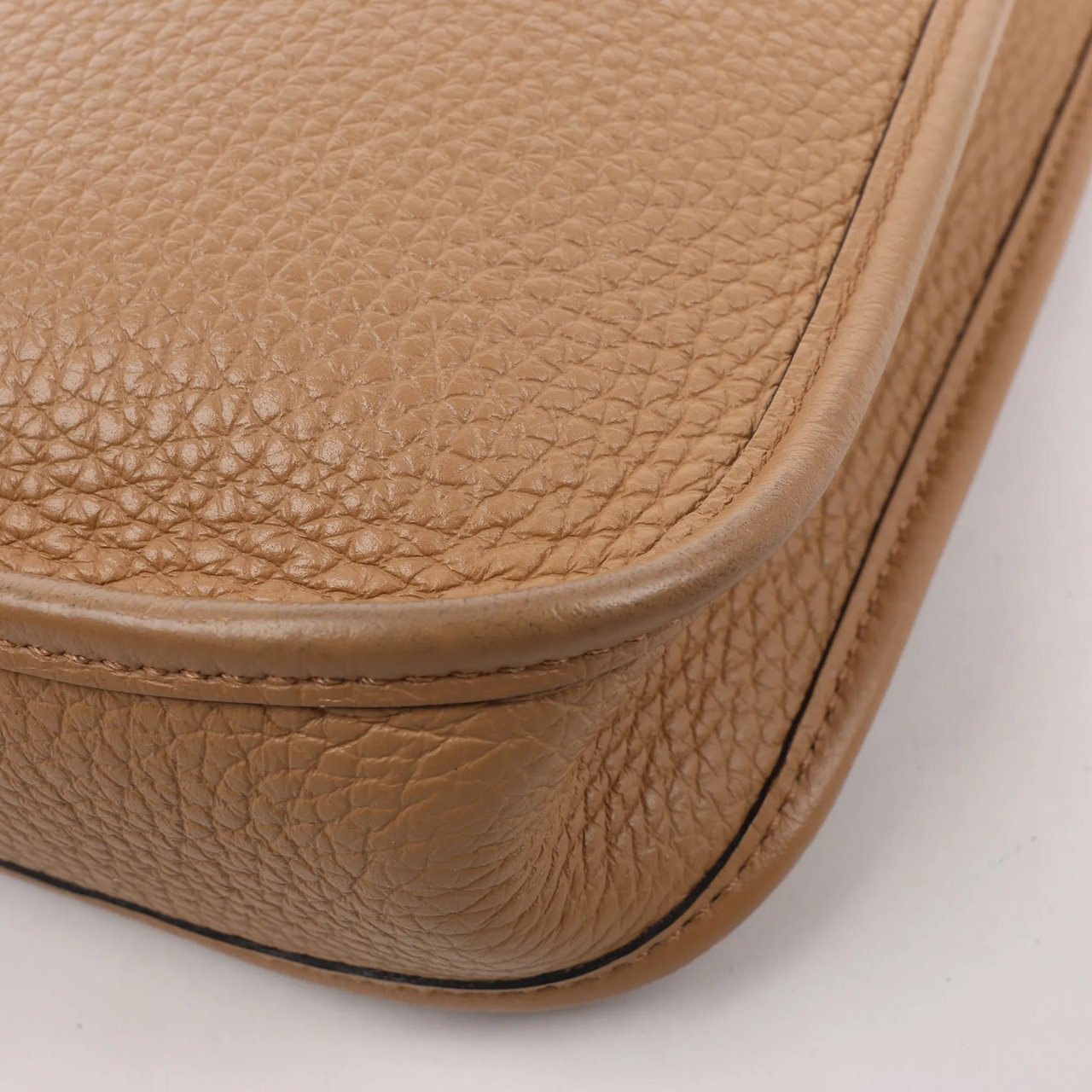 Hermès Evelyne Taurillon Clemence Maxi Quadrille TPM Chai Shoulder bag U:2022 Bruin