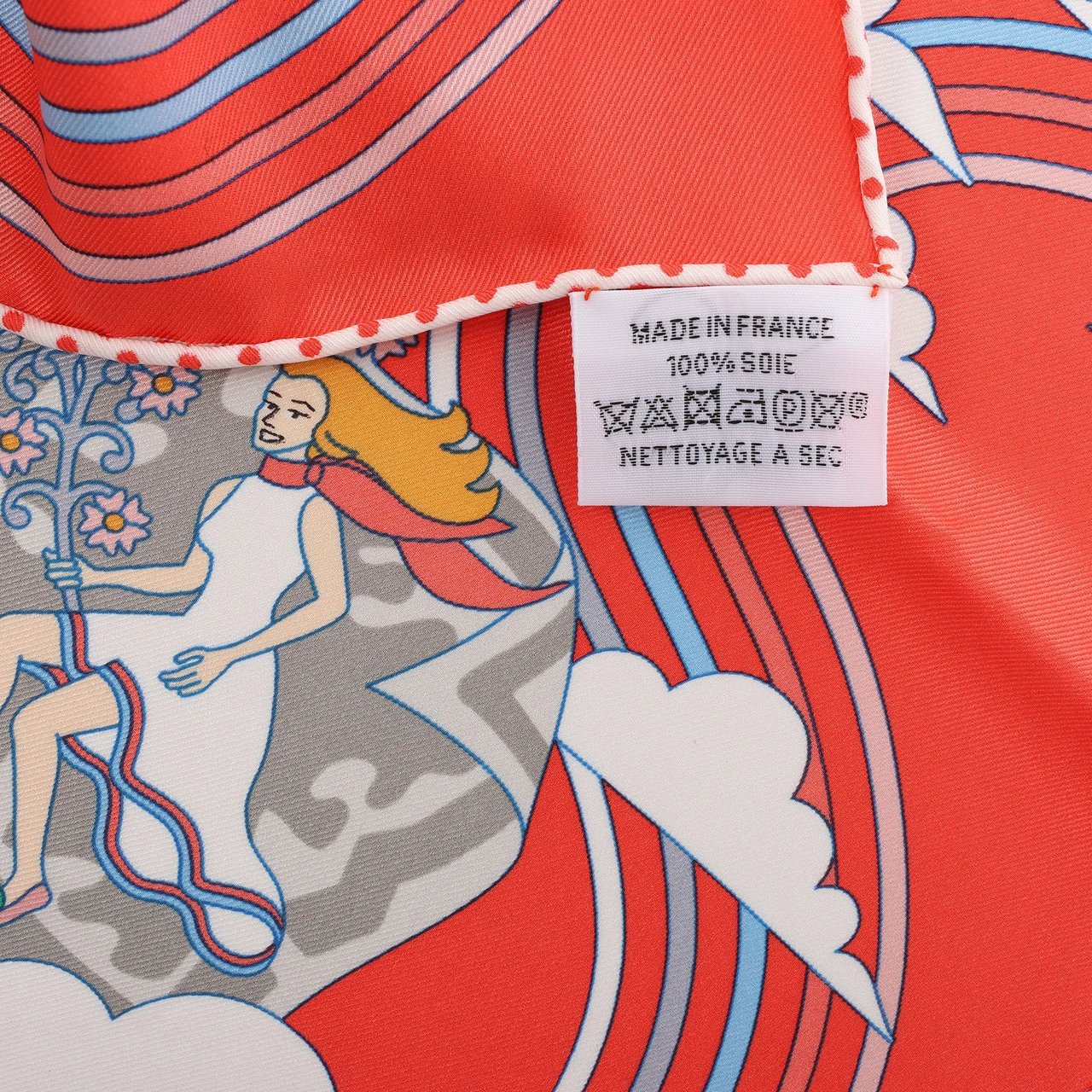 Hermès Carré 70 "CARRES VOLANTS" Silk handkerchief in Red Divers