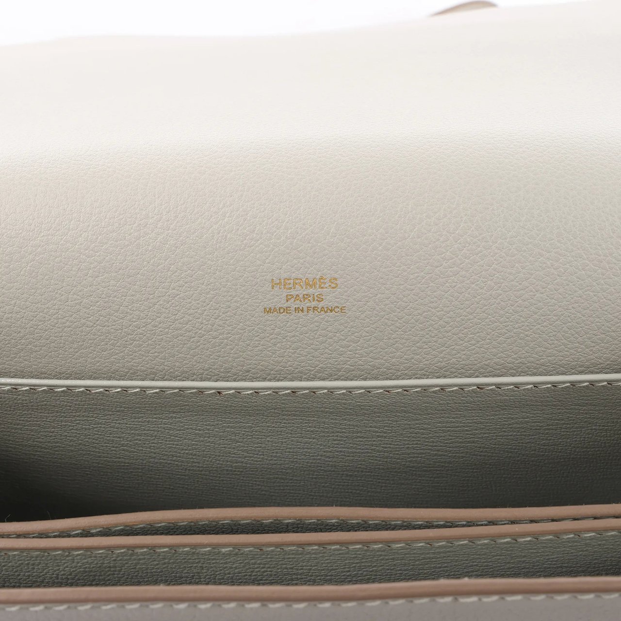 Hermès Hermes Sac Roulis 23 Evercolor Crossbody Bag in Pearl Gray C: 2018 Grijs