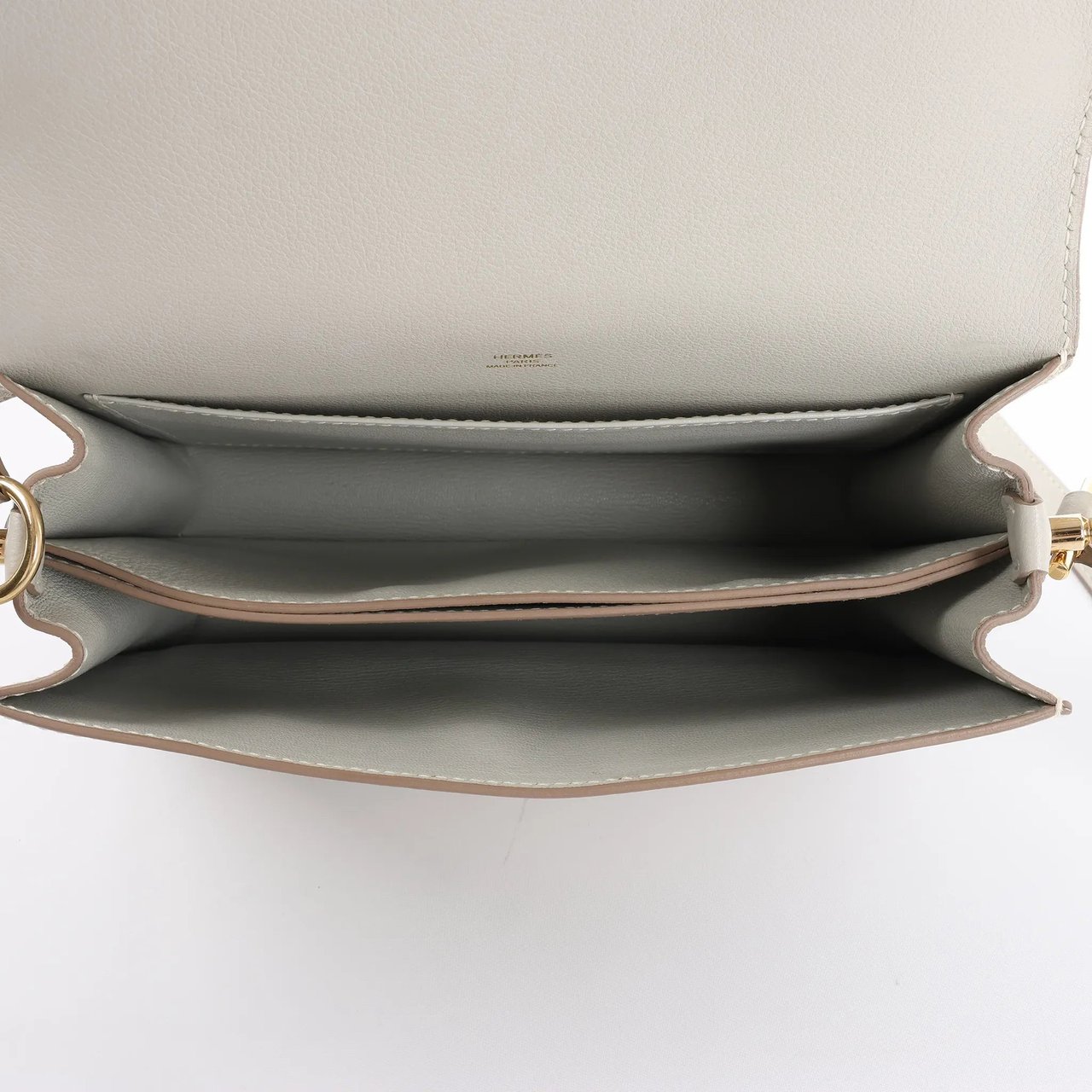 Hermès Hermes Sac Roulis 23 Evercolor Crossbody Bag in Pearl Gray C: 2018 Grijs
