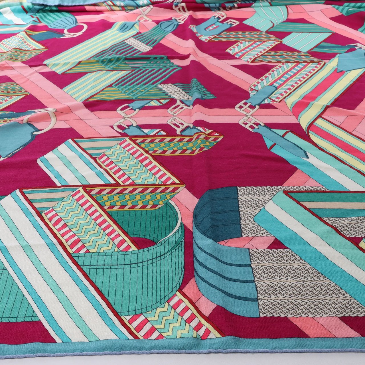 Hermès Carré Geant "SANGLES EN ZIGZAG" Cashmere and Silk Scarf in Green x Purple Divers
