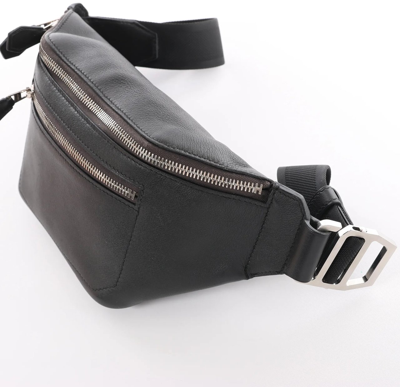 Hermès Cityslide Cross PM Taurillon Cristobal Belt Bag in Black C: 2018 Zwart