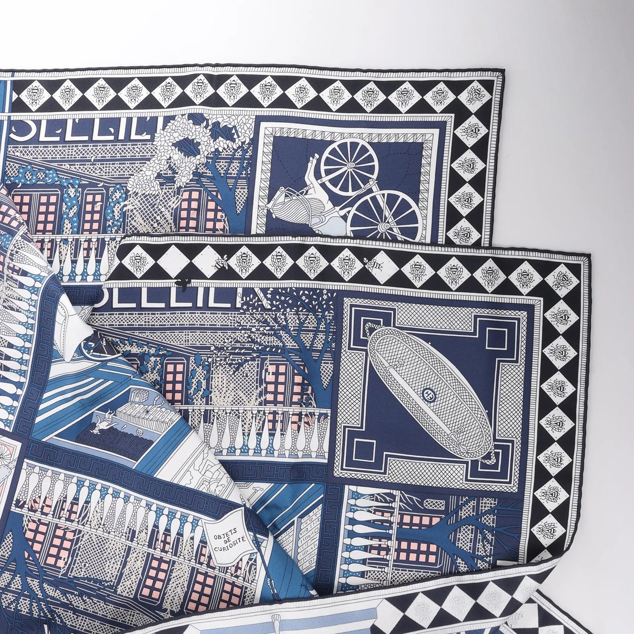 Hermès Carré 90 "Objets de Curiosite" Silk handkerchief in Blue x Gray Divers