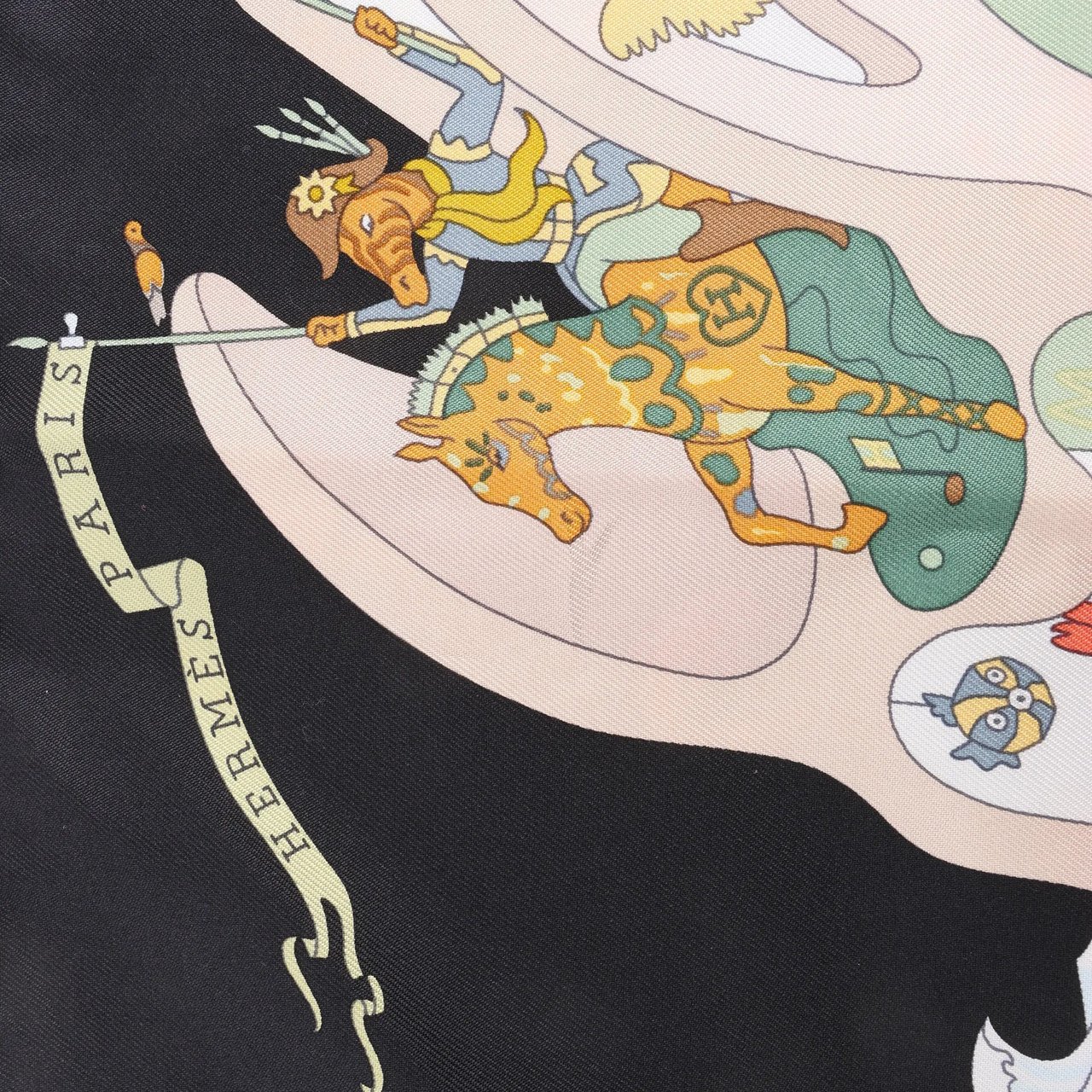 Hermès Carré 90 "Academia Ipica" Silk handkerchief in Gray Divers