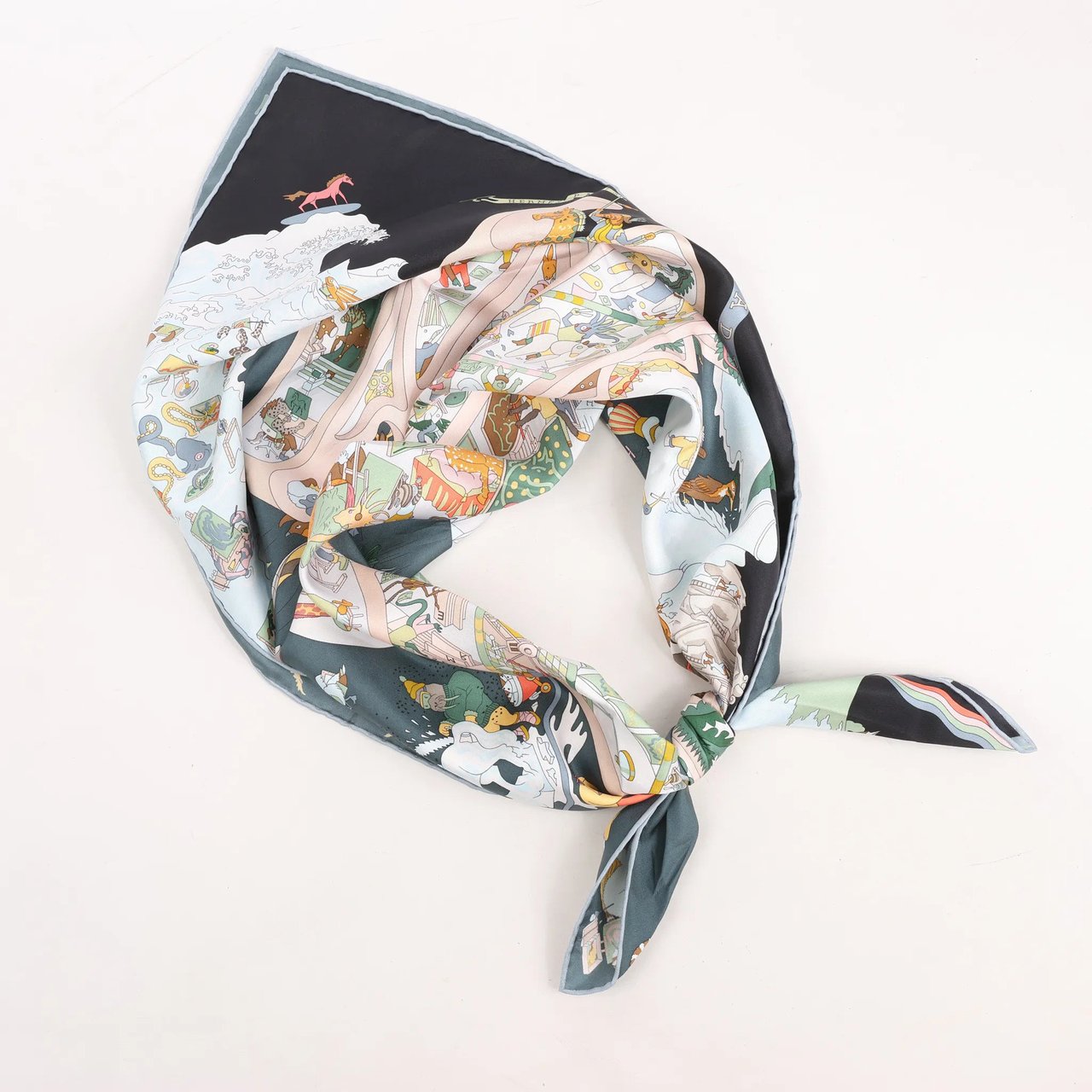 Hermès Carré 90 "Academia Ipica" Silk handkerchief in Gray Divers