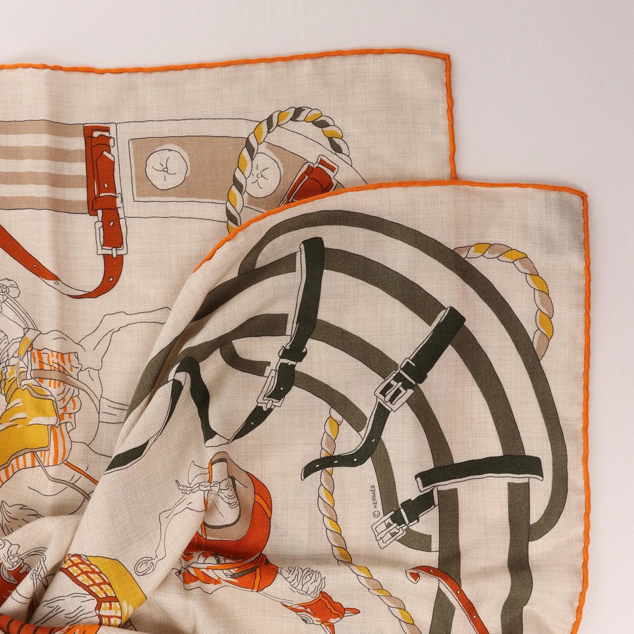 Hermès Carré 100 "RONDS DE MARCHE" Cashmere x Silk handkerchief in Beige Beige