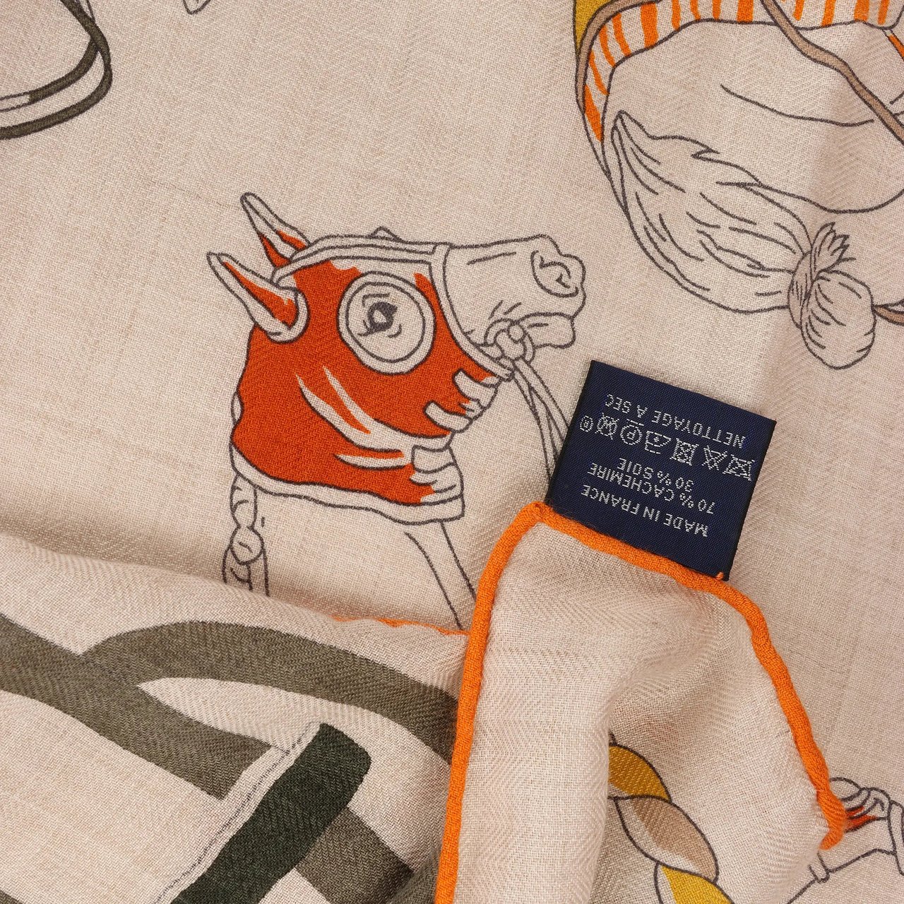 Hermès Carré 100 "RONDS DE MARCHE" Cashmere x Silk handkerchief in Beige Beige