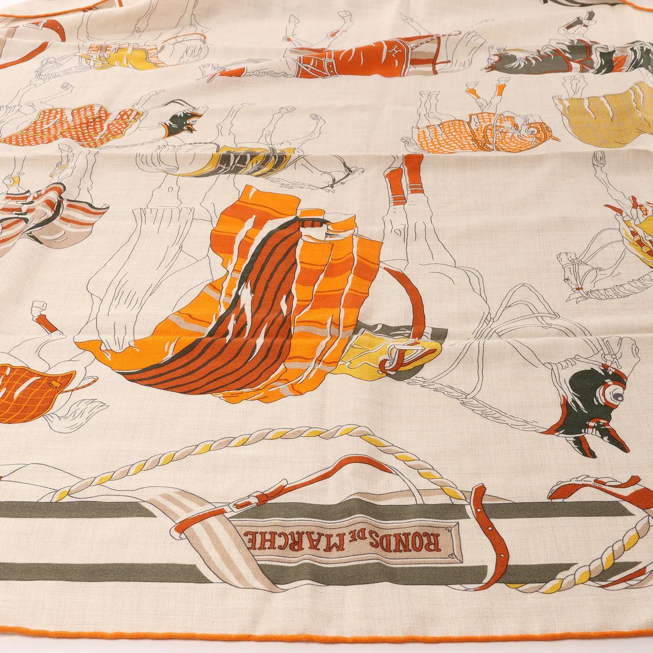 Hermès Carré 100 "RONDS DE MARCHE" Cashmere x Silk handkerchief in Beige Beige