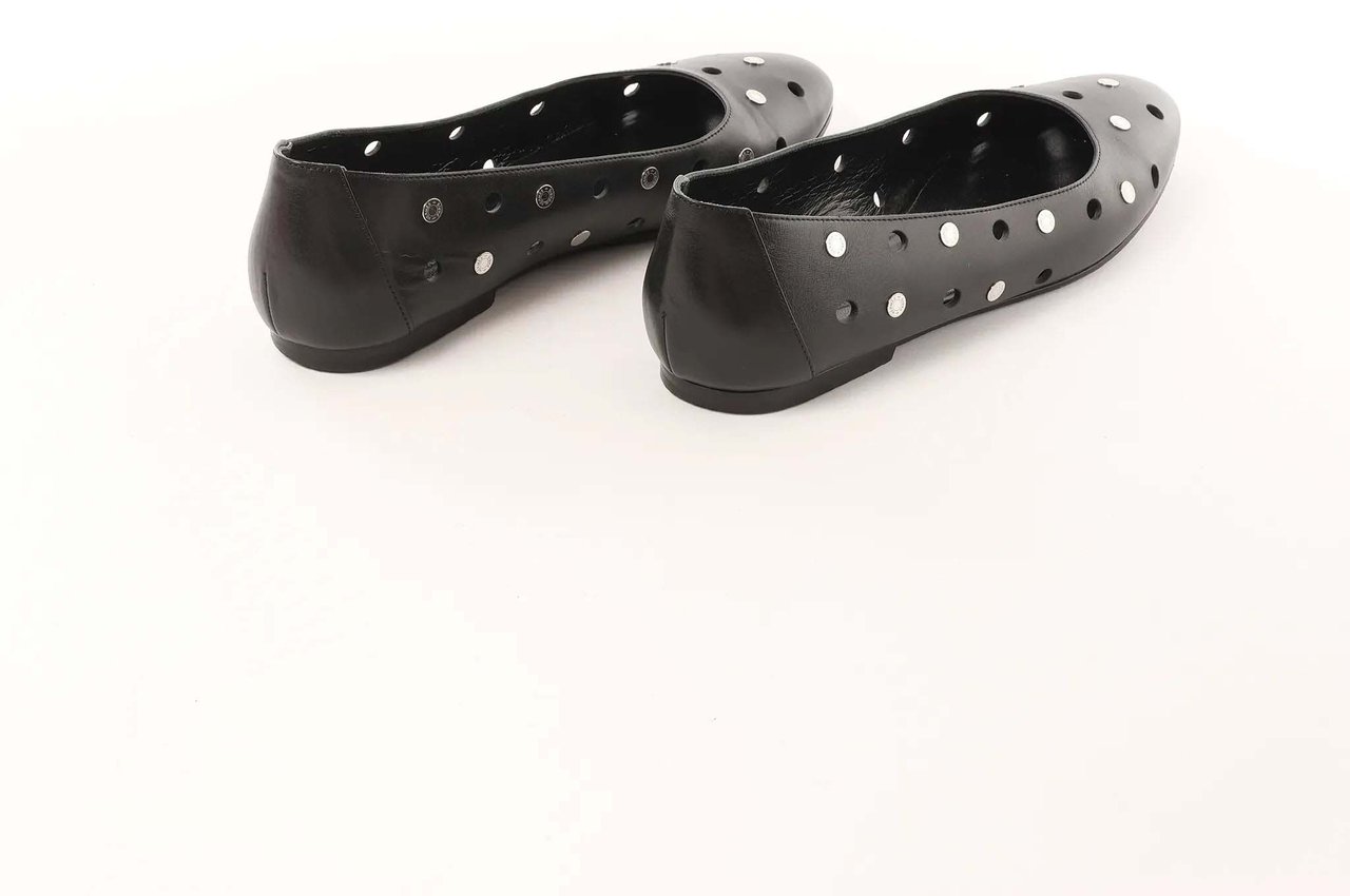 Hermès Serie Button Punching Sack Leather Ballet Flats un Black, Size 39 EU Zwart