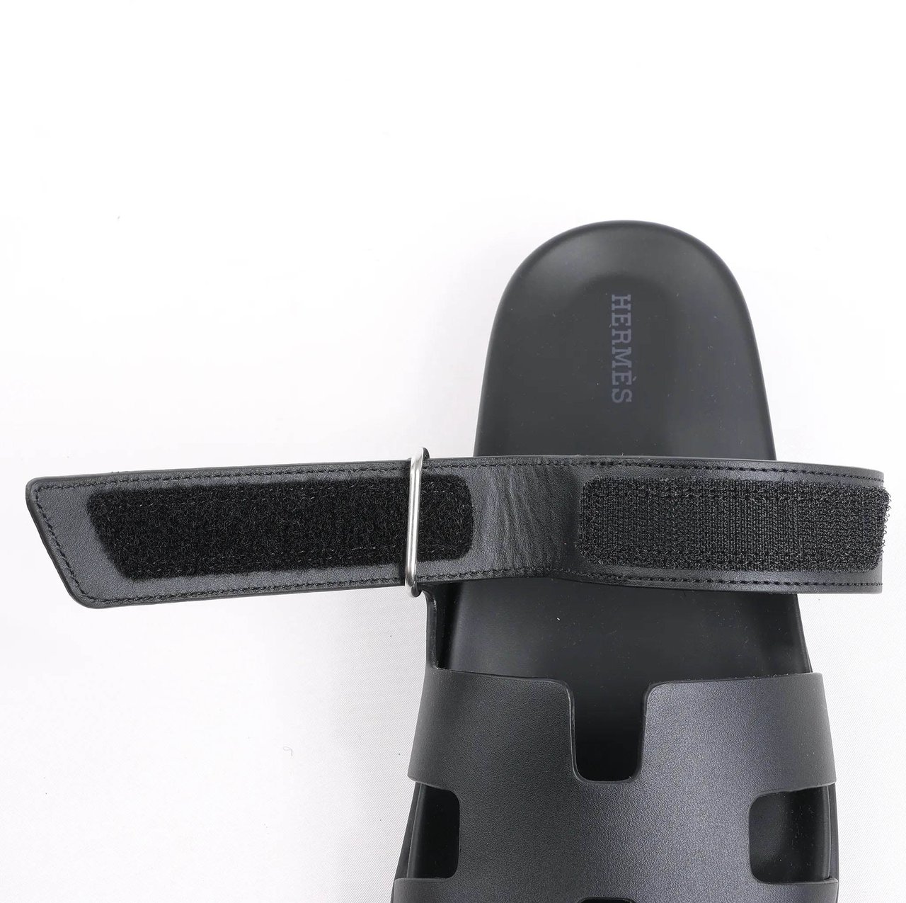 Hermès HERMES Cypre Leather Sandals in Black, Size 38.5 EU Zwart