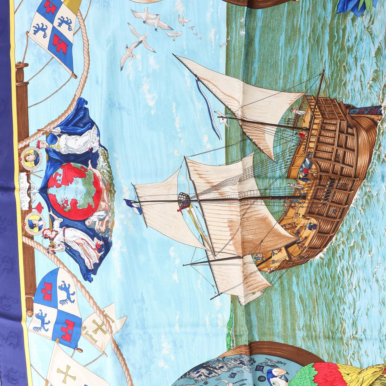 Hermès Carré 90 "Christoffer Columbus decouvre l'Amerique" Silk handkerchief in Blue Blauw