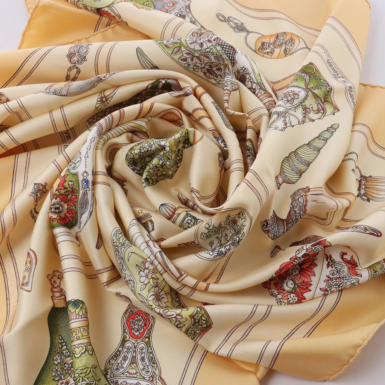 Hermès Carré 90 "Qu'Importe Le Flacon" Silk handkerchief in Beige Beige