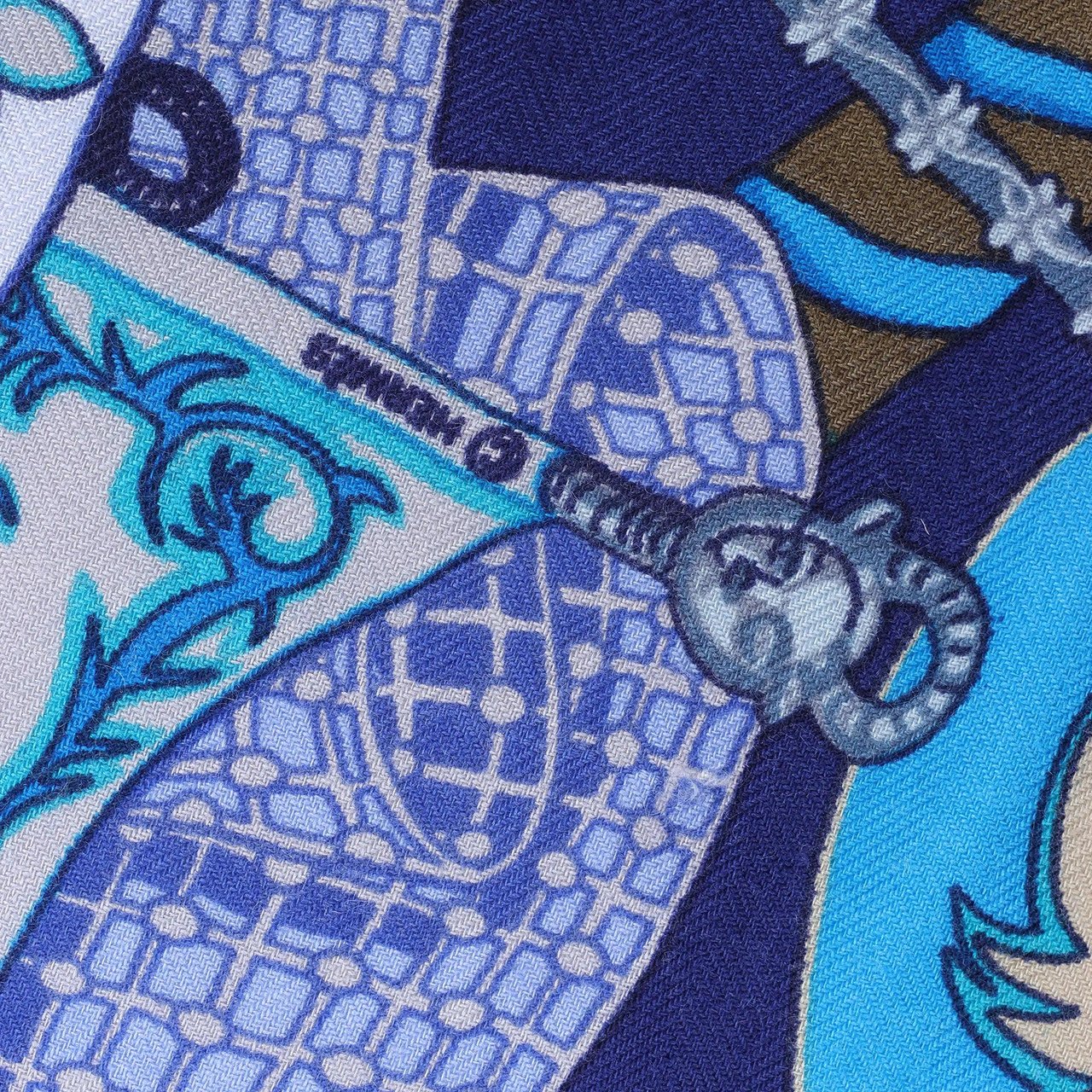 Hermès Carré 90 "Etendards et Bonnieres flag" Cashmere x Silk handkerchief in Blue Blauw