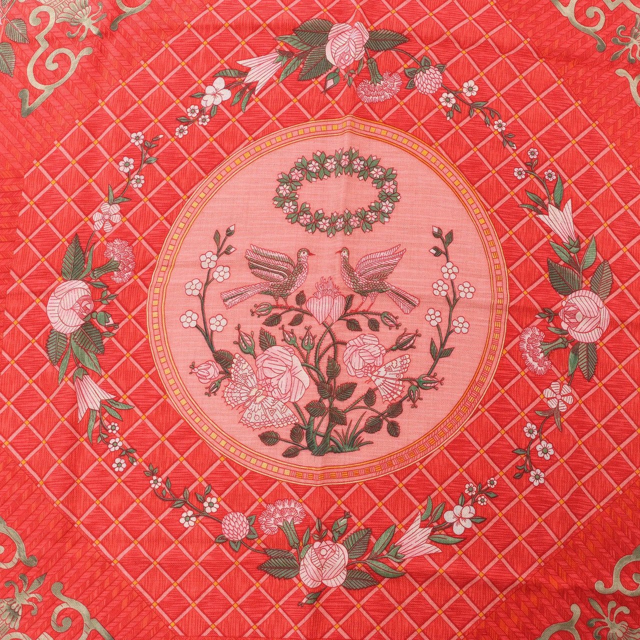 Hermès Carré 90 "JEUX DE PAILLE" Cashmere x Silk handkerchief in Red Divers