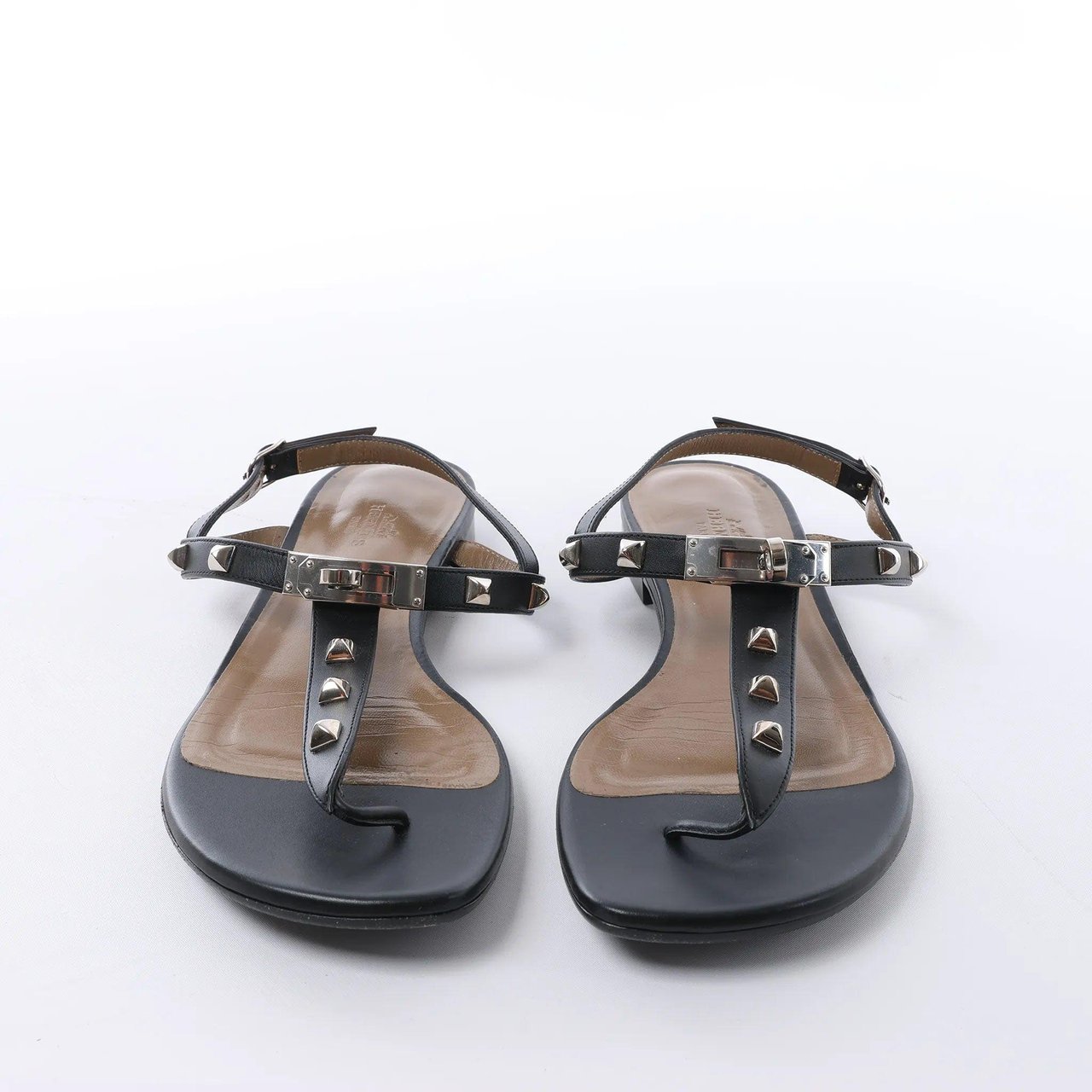 Hermès HERMES Olivia Leather Sandals in Black, Size EU 38.5 Zwart