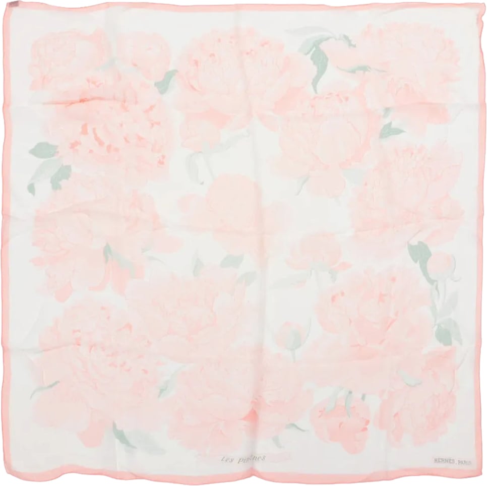 Hermès Carré 90 "Les Pivoines Koyaku" Silk handkerchief in Pink Roze