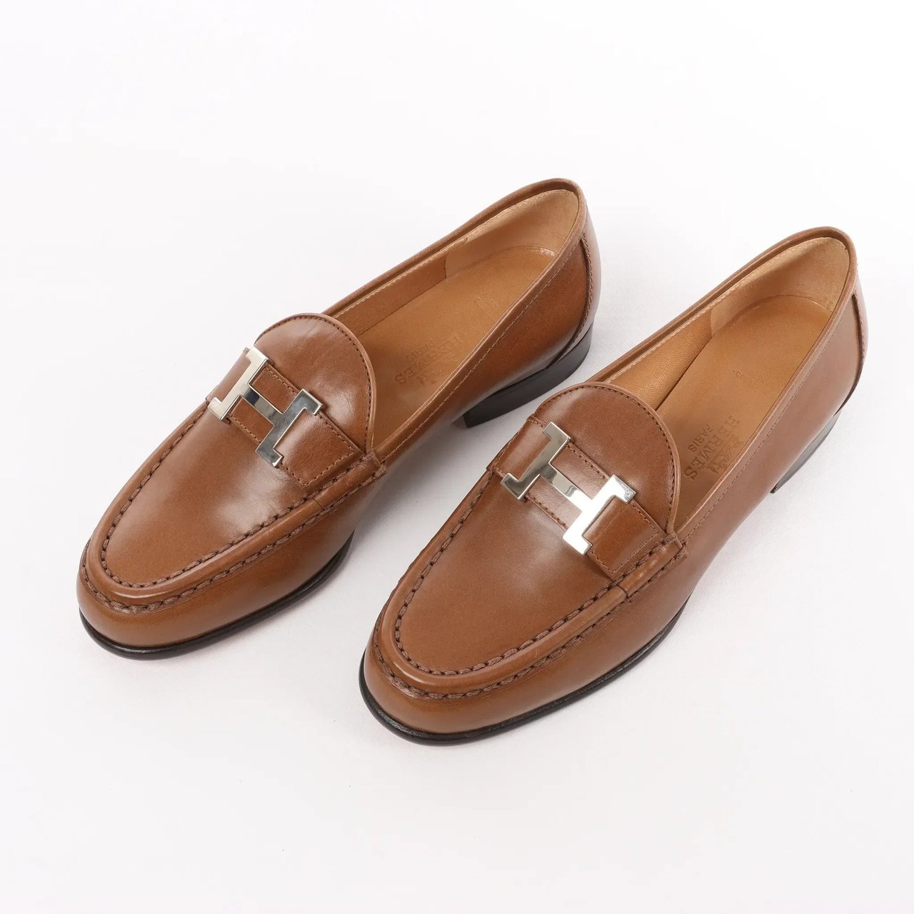 Hermès HERMES Constance Leather Loafer in Brown, Size 36 EU Divers